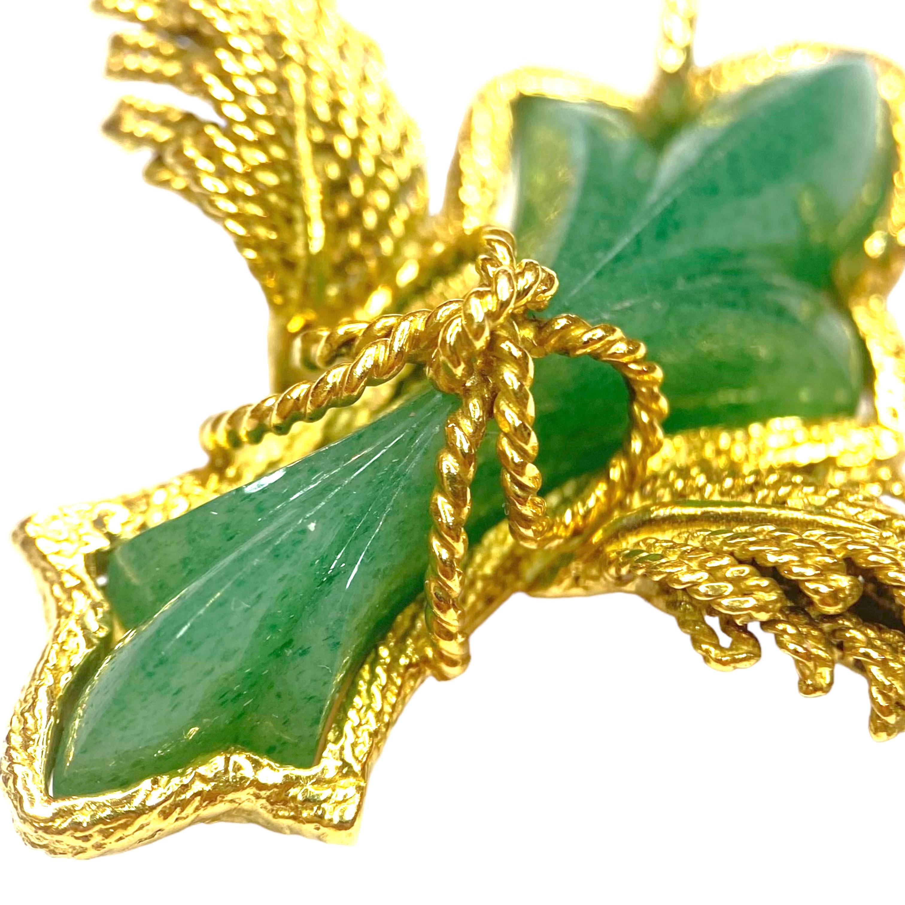Women's or Men's Vintage Tiffany & Co. 18K Aventurine Insect Brooch For Sale