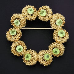 Vintage Tiffany & Co. 18k Gold 3.50ctw GIA Peridot Textured Circle Wreath Brooch