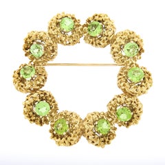 Vintage Tiffany & Co. 18k Gold 3.50ctw GIA Peridot Textured Circle Wreath Brooch