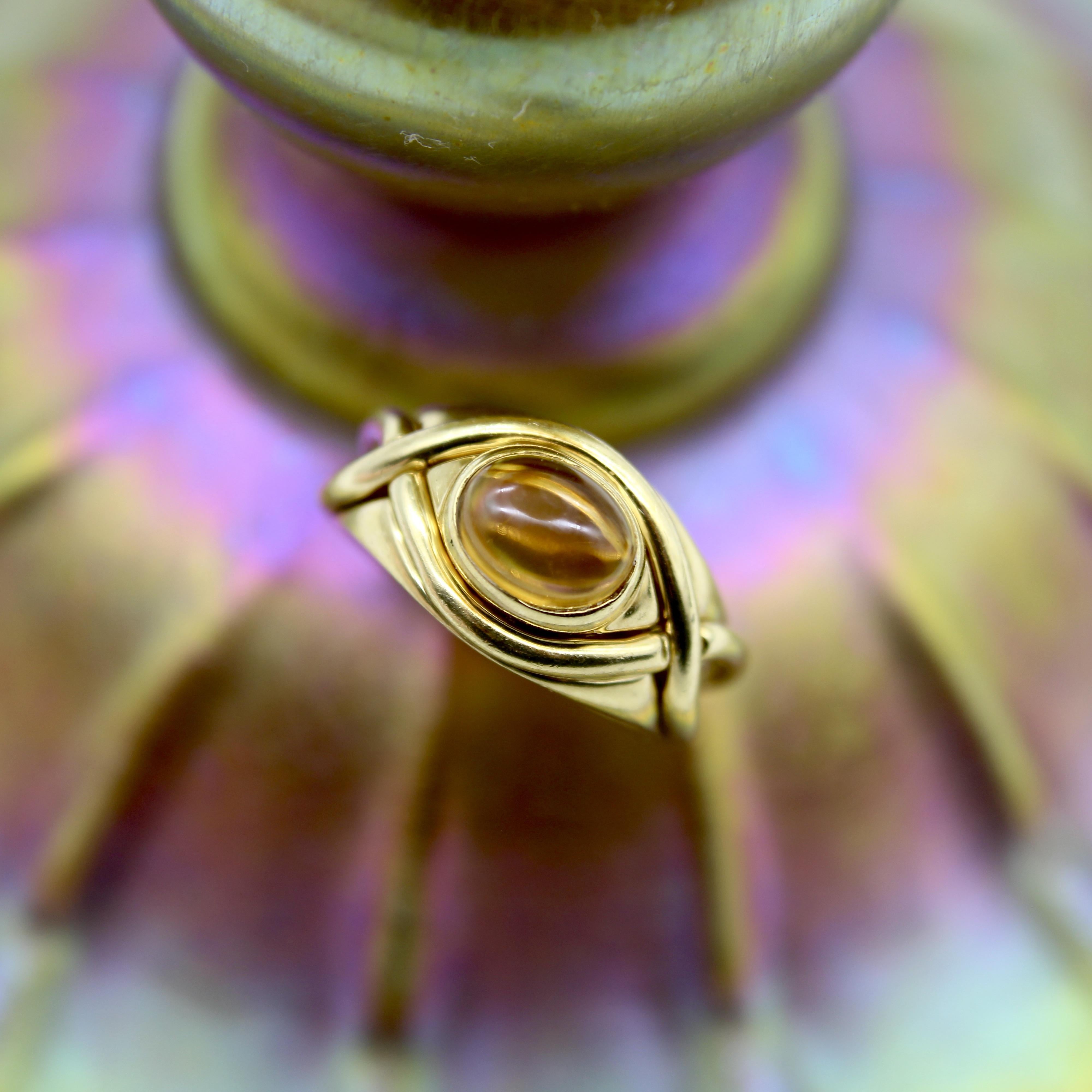 Vintage Tiffany & Co. 18K Gold Crossover Citrine Cabochon Ring For Sale 5