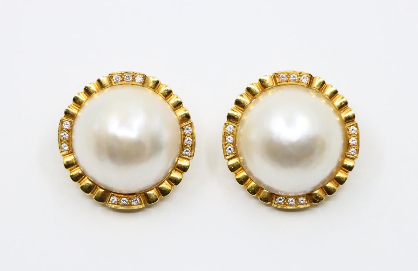 Pendientes vintage Tiffany & Co. de oro de 18 quilates con diamantes y perlas en Bueno estado para la venta en Flushing, NY