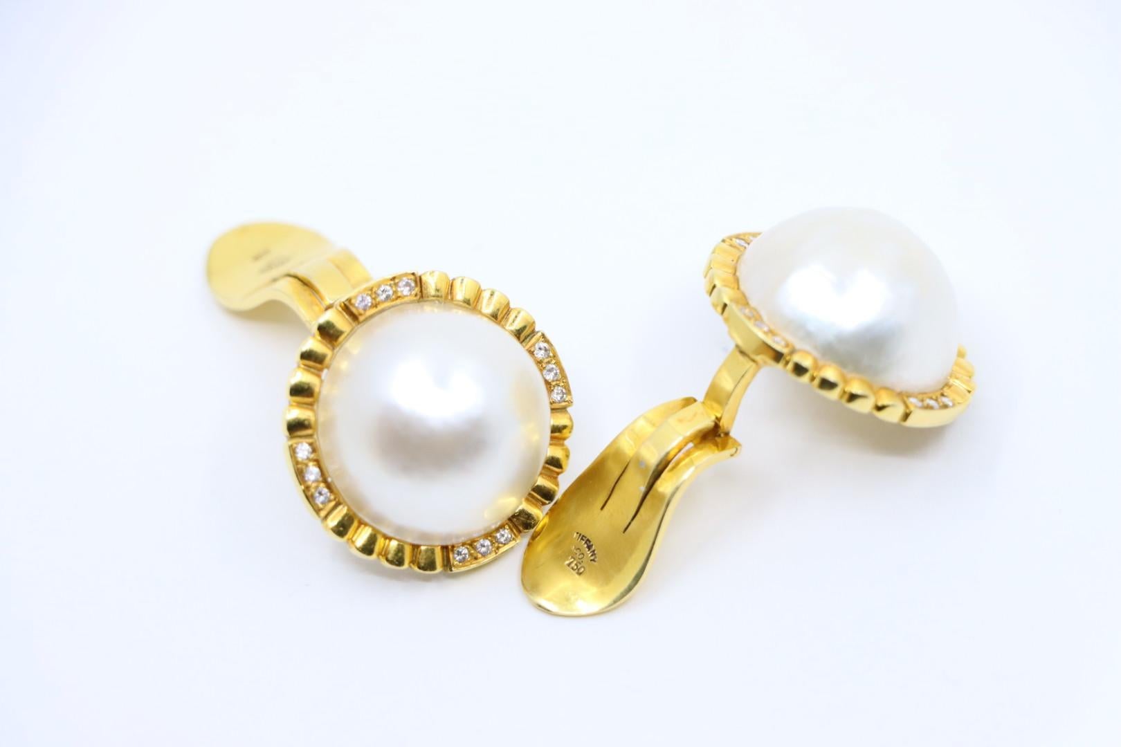 Pendientes vintage Tiffany & Co. de oro de 18 quilates con diamantes y perlas en venta 2