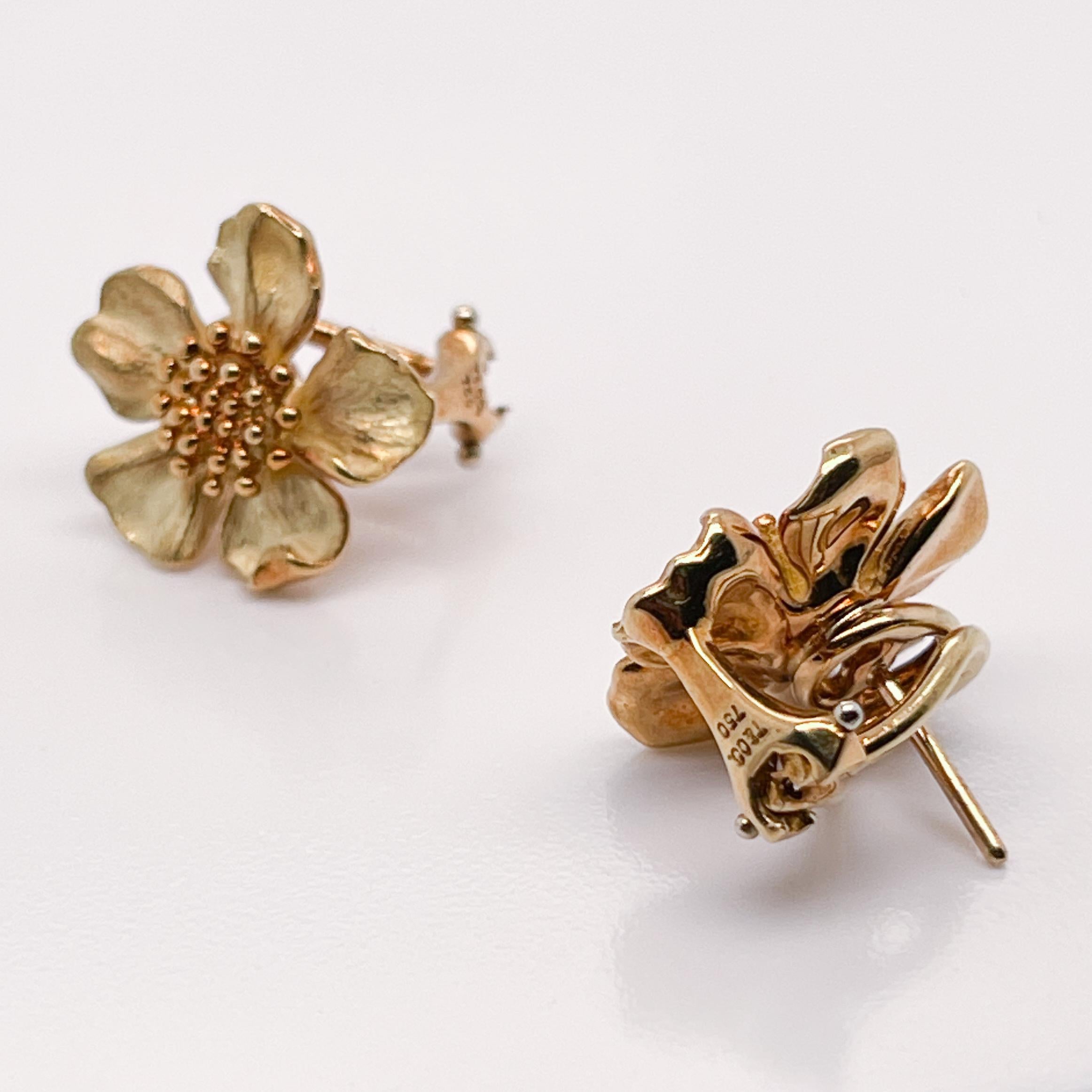 Modern Vintage Tiffany & Co. 18K Gold Dogwood Flower Earrings