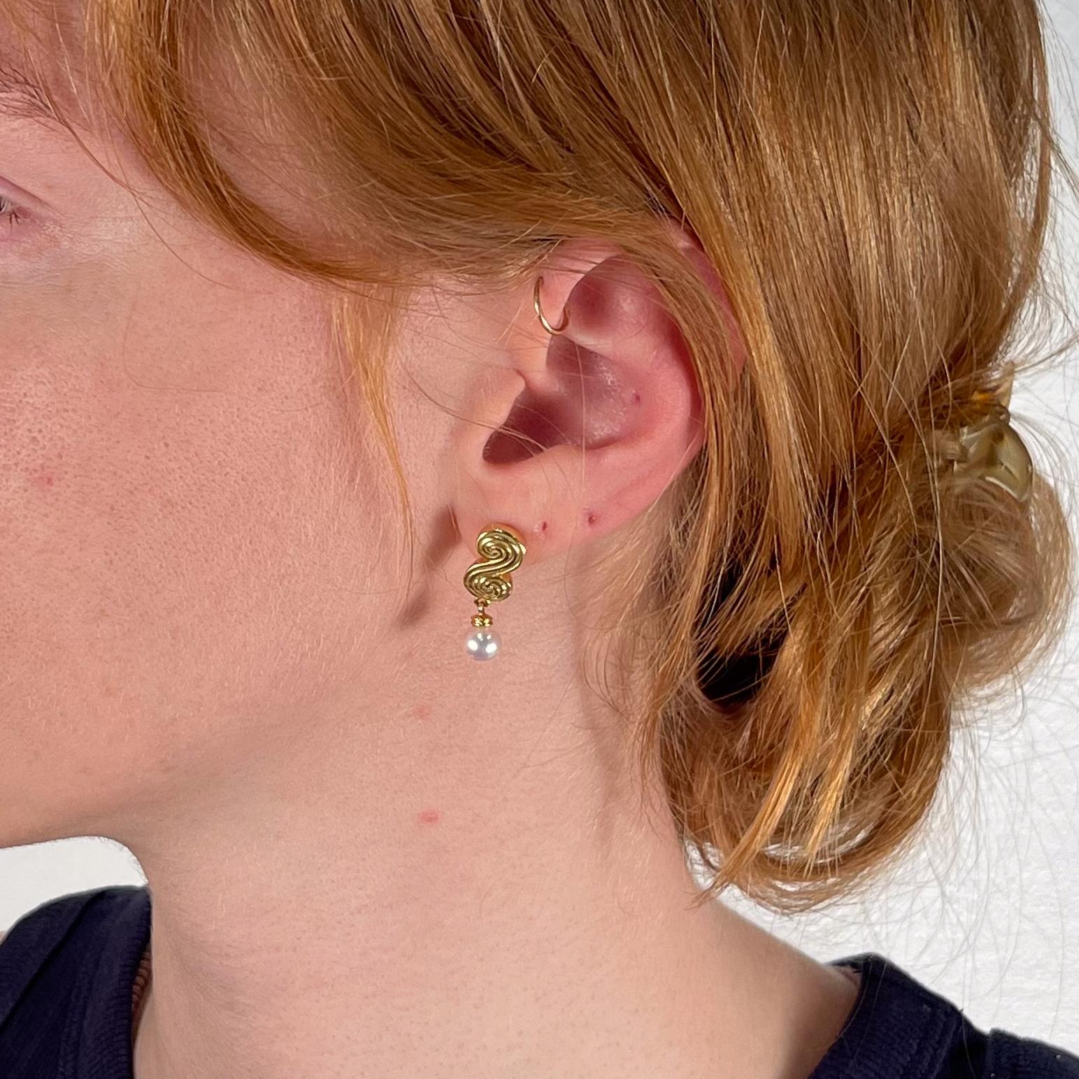 Vintage Tiffany & Co 18K Gold Double Spiral or 'S' Scroll Earrings w Pearl Drops For Sale 5