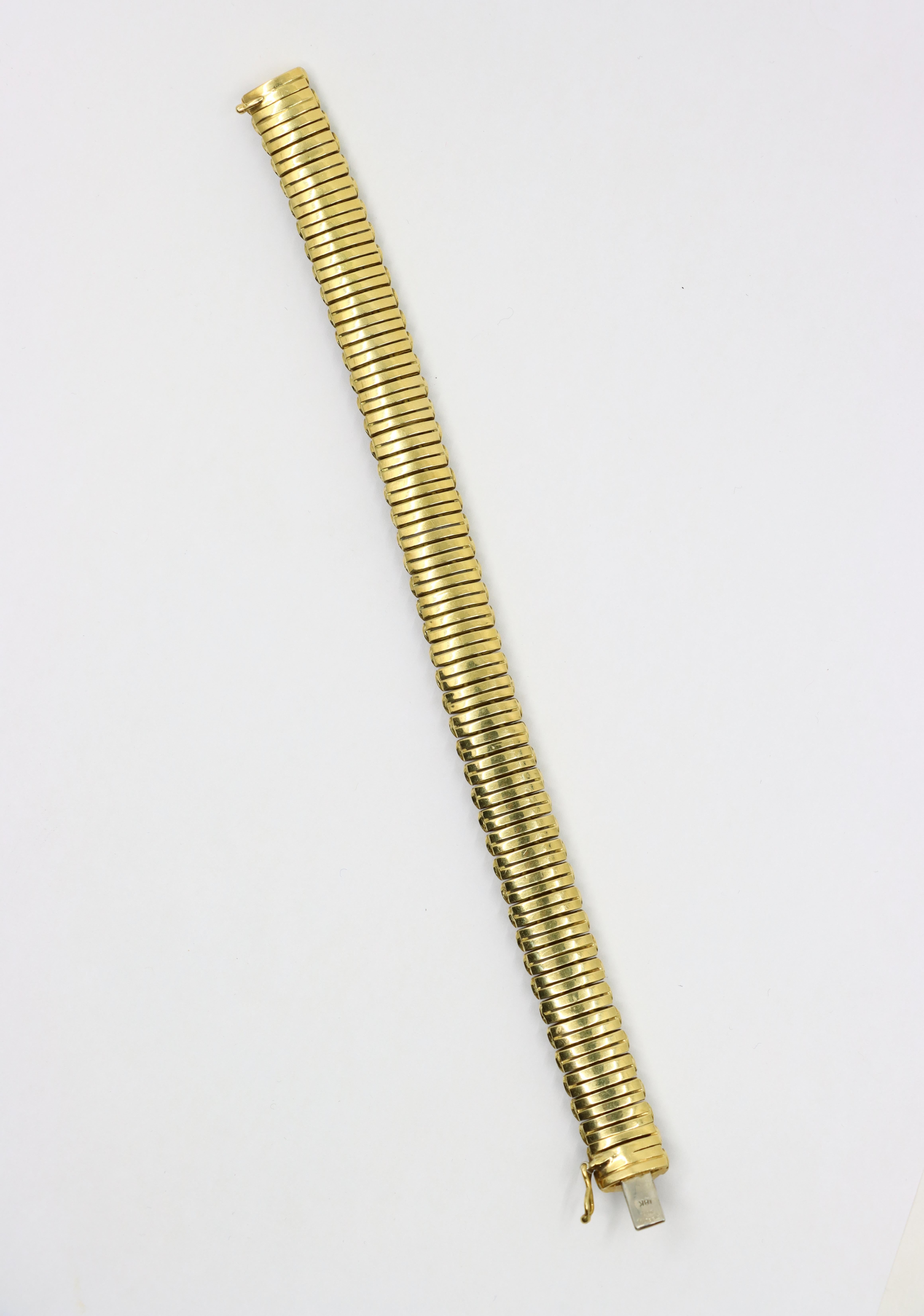 Bracciale vintage con smalto in oro 18 carati di Tiffany & Co. in vendita 8