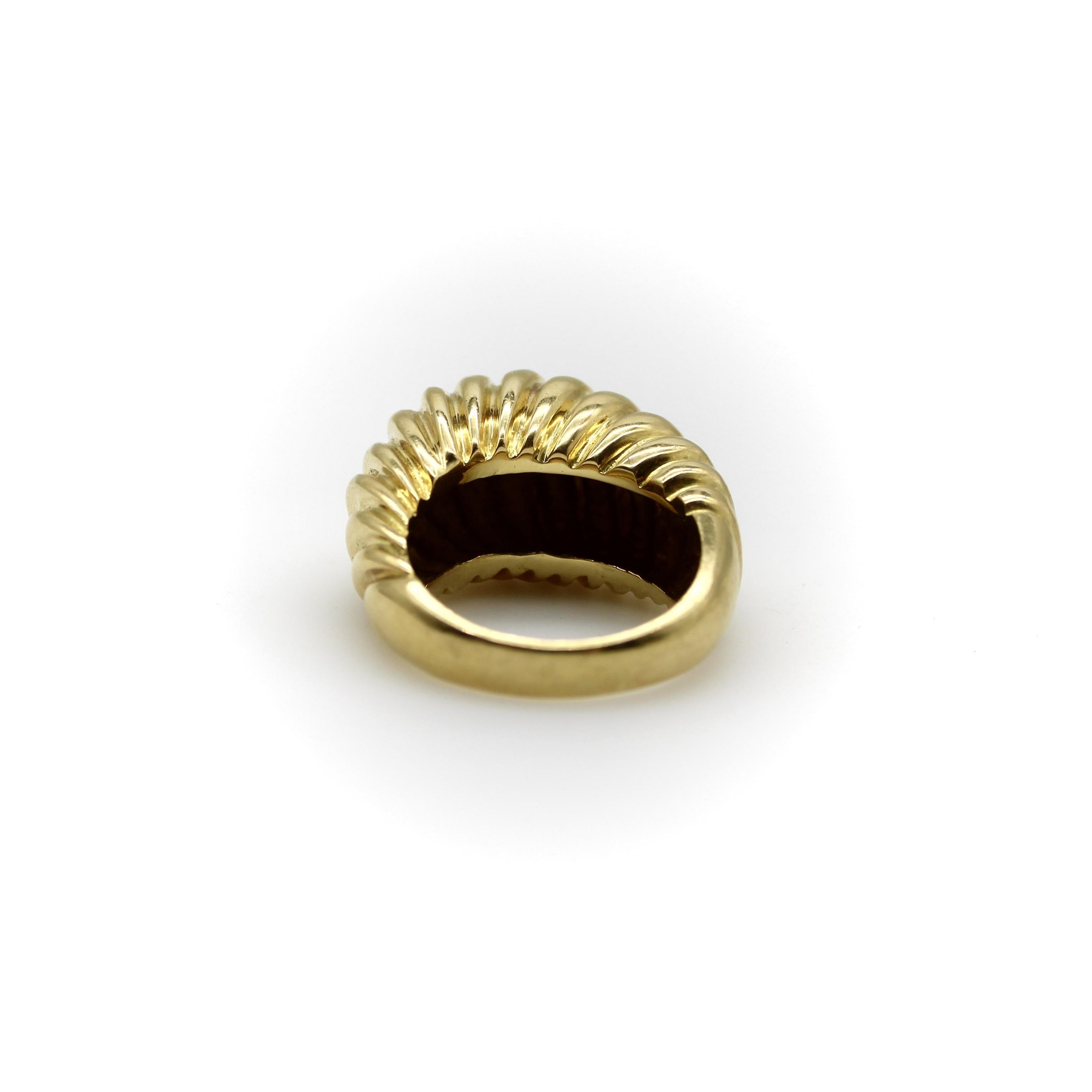 Vintage Tiffany & Co. 18K Gold Fluted Dome Ring For Sale 4