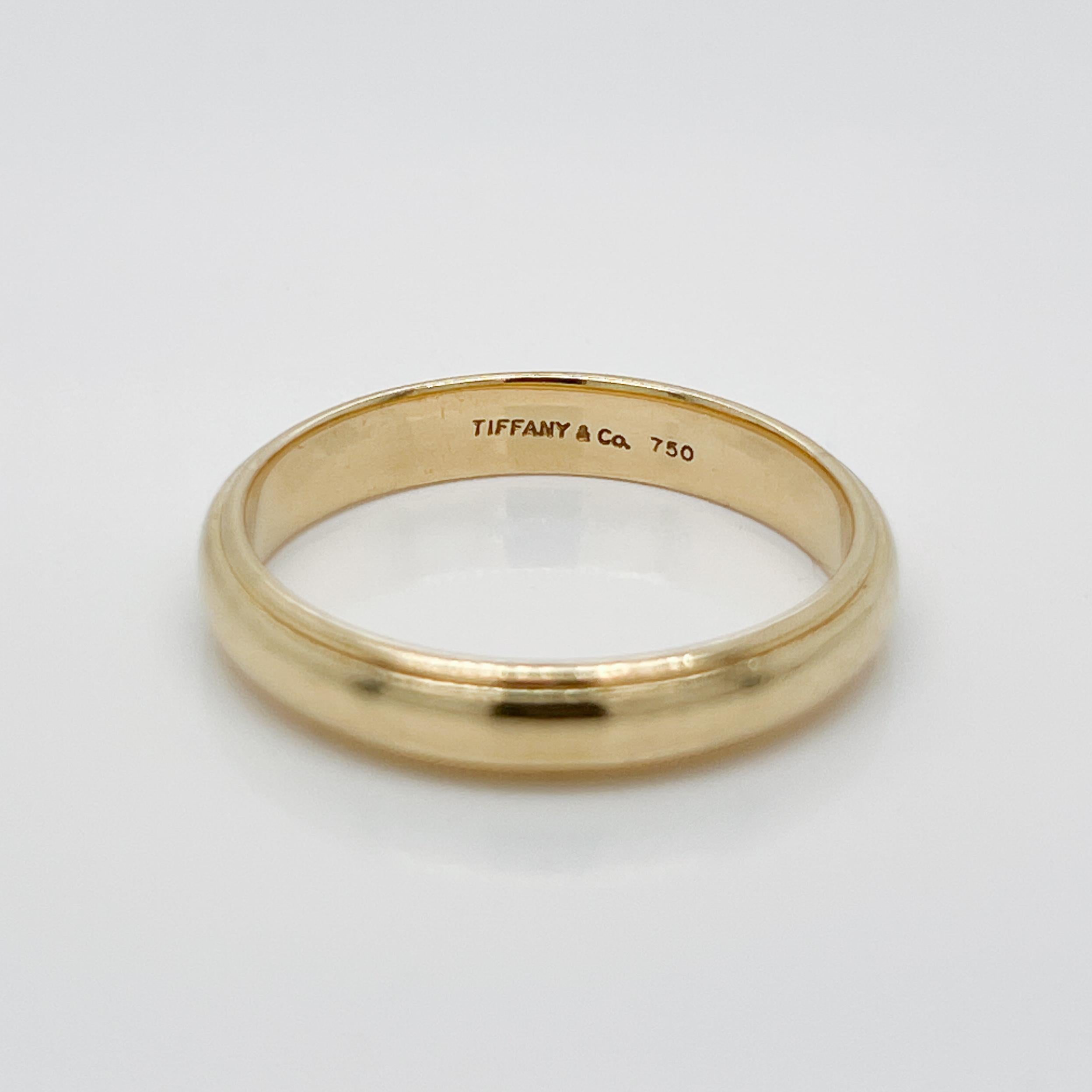Vintage Tiffany & Co. 18k Gold Men's Wedding Band or Ring In Good Condition In Philadelphia, PA