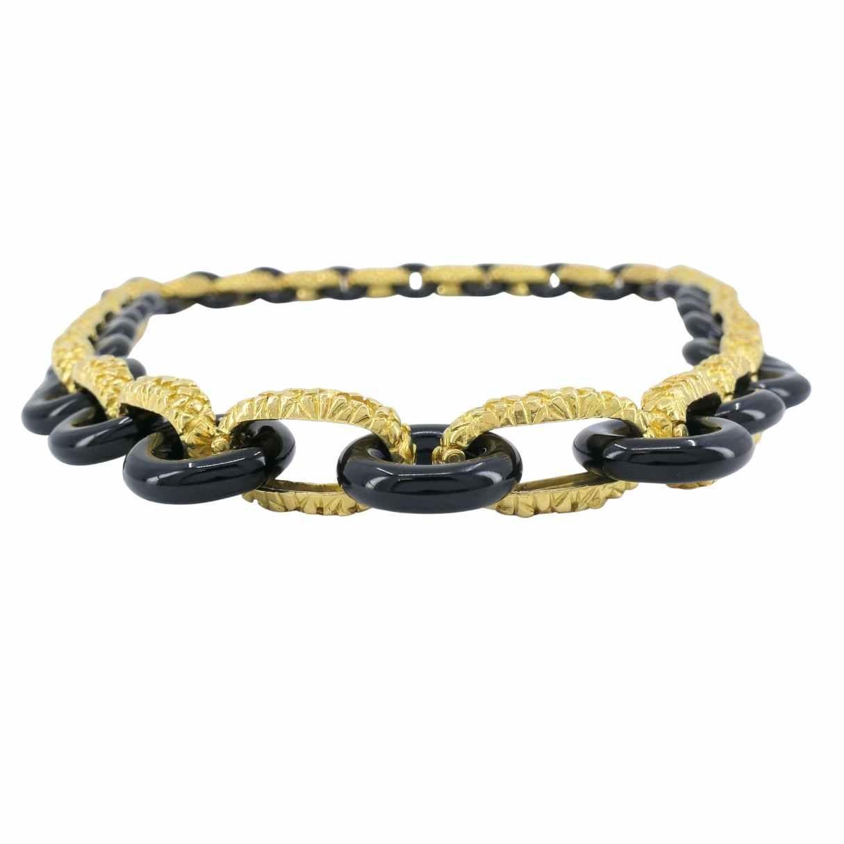 De las mujeres Vintage Tiffany & Co. 18k Gold Onyx Necklace en venta