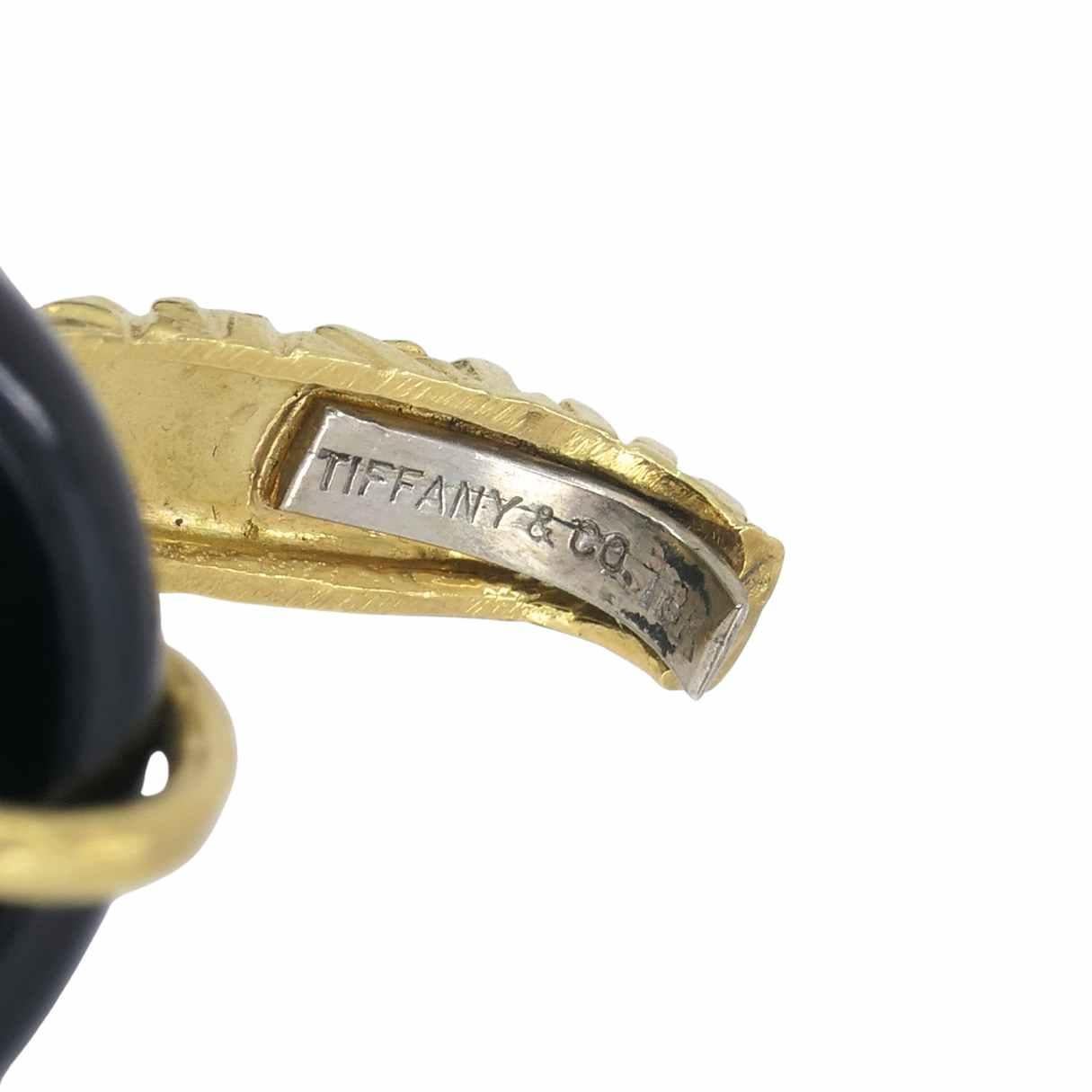 Vintage Tiffany & Co. 18k Gold Onyx Necklace en venta 1