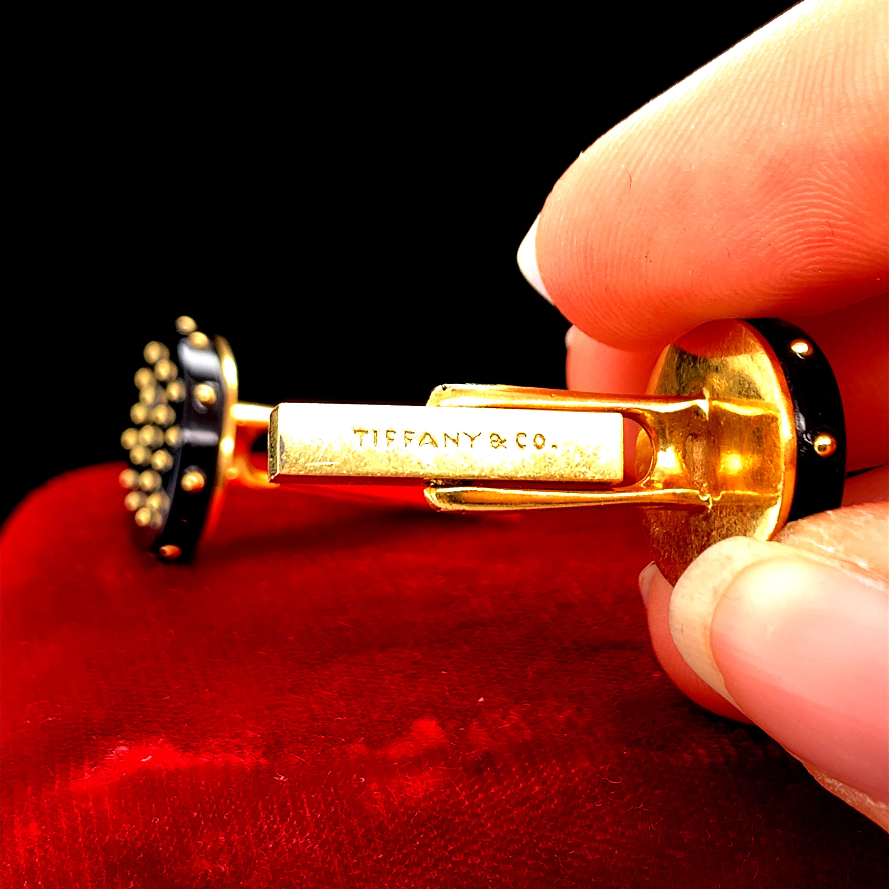 TIFFANY & CO Boutons de manchette vintage en or jaune 18 carats et onyx en vente 2