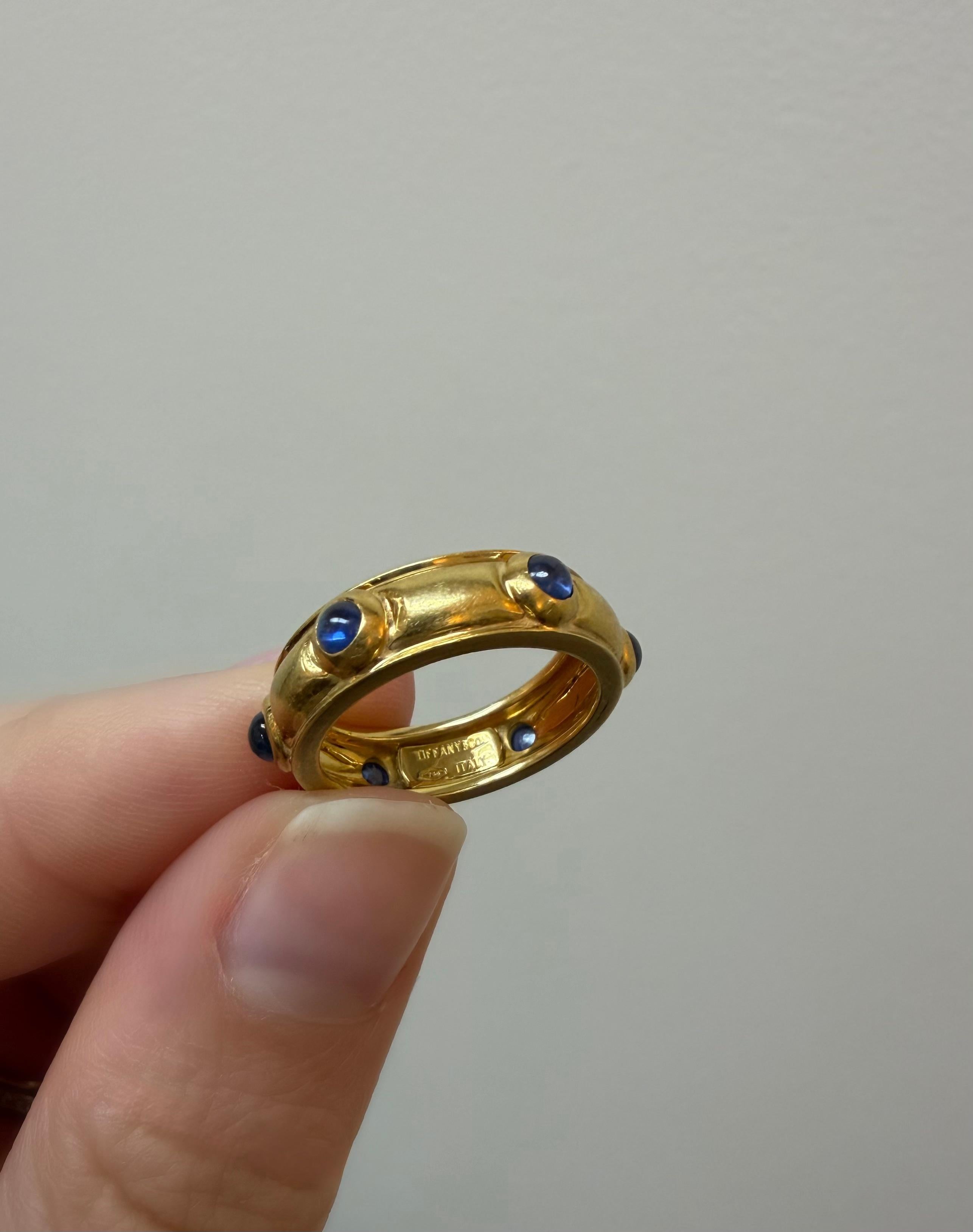 Donna Vintage Tiffany & Co., anello in oro giallo 18 carati e zaffiro in vendita