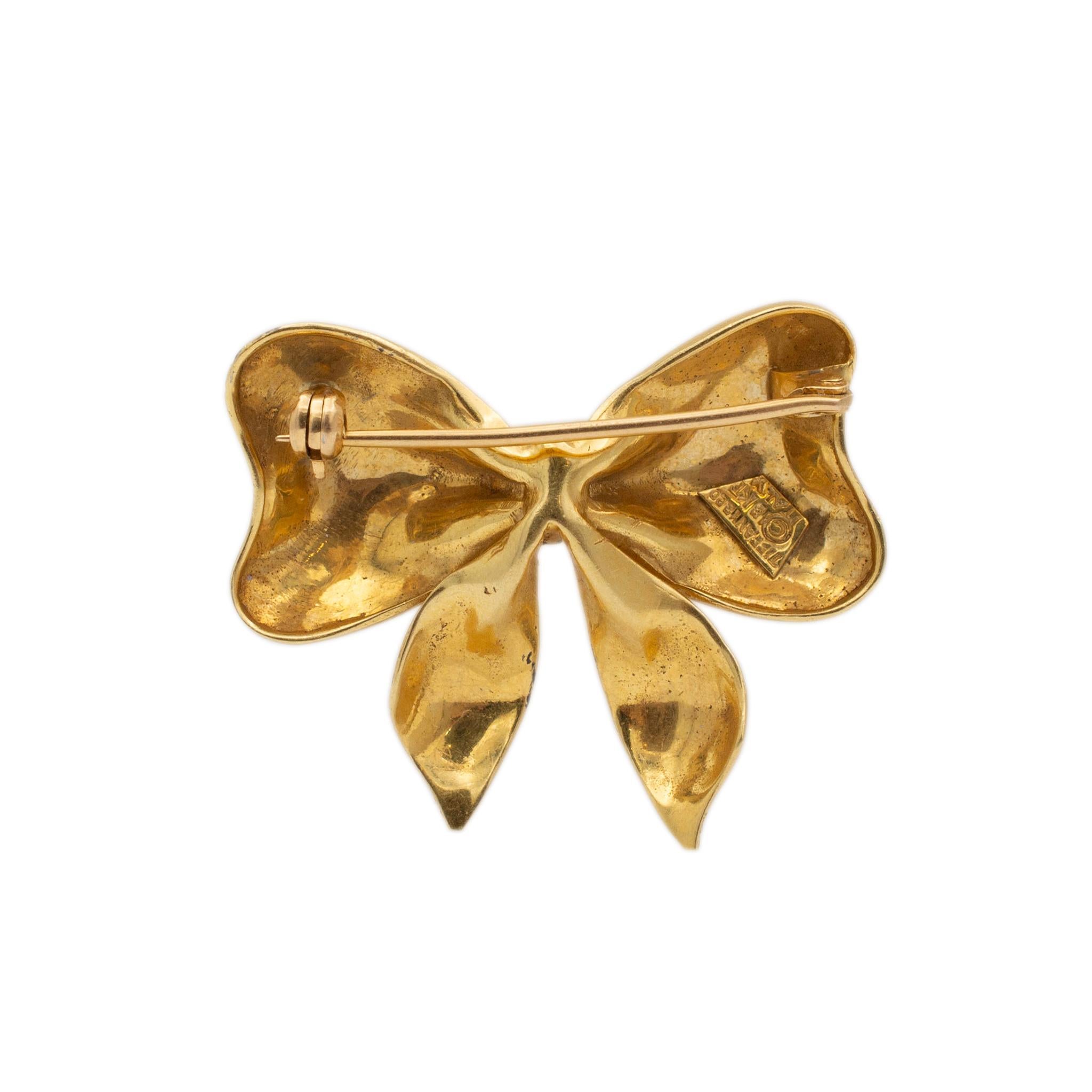 Vintage Tiffany & Co. 18K Yellow Gold Bow Pin Brooch In Excellent Condition In Houston, TX