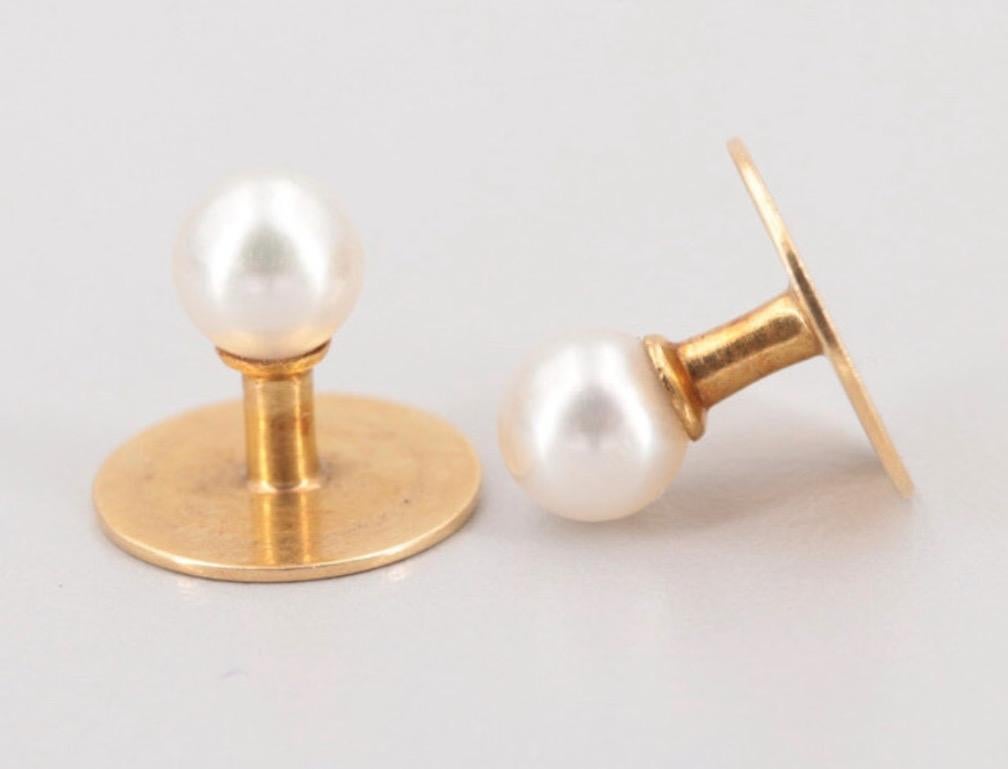 Vintage Tiffany & Co. 18K Yellow Gold Cultured Pearl Cufflinks In Good Condition In Scottsdale, AZ