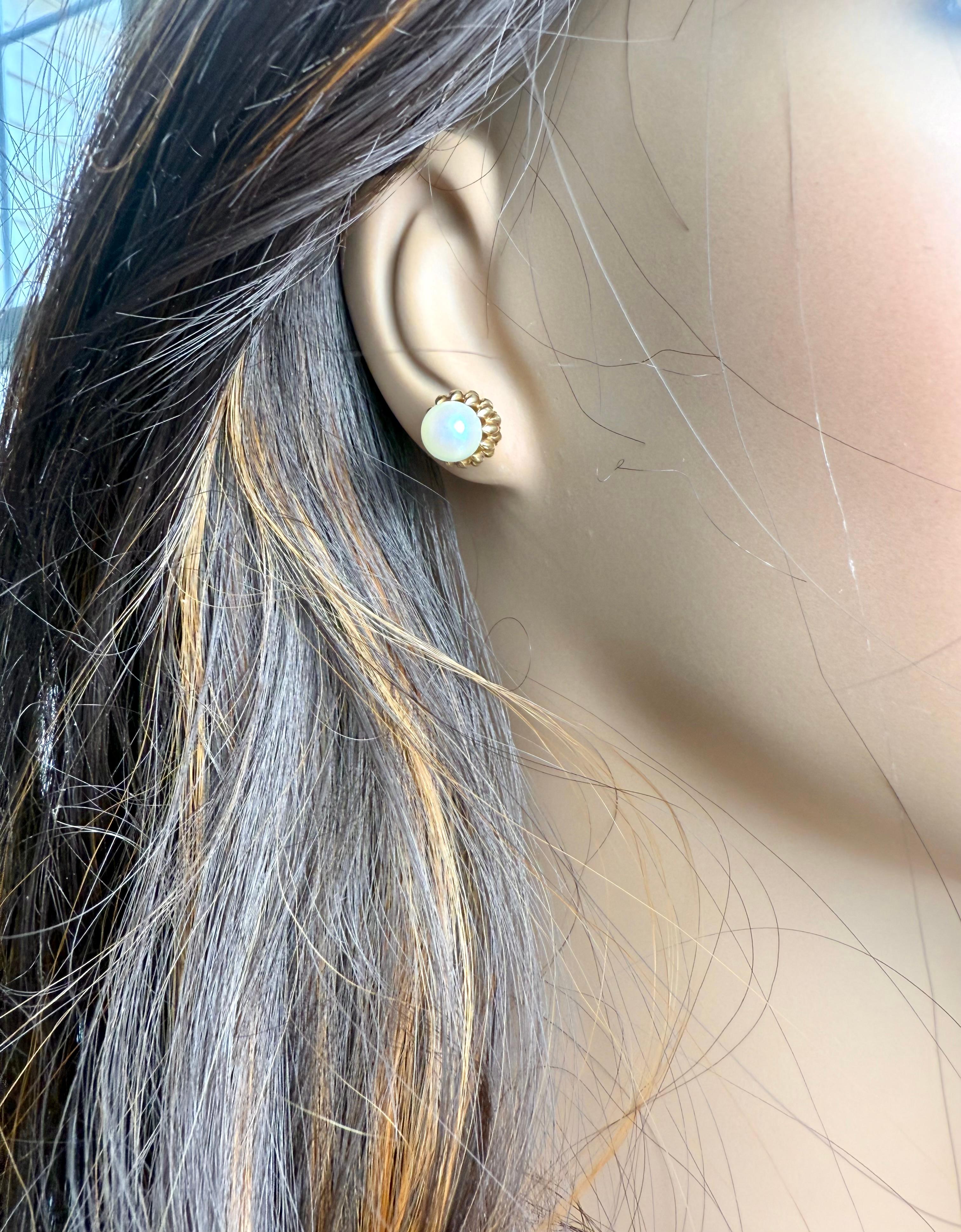 Vintage Tiffany Co 18K Yellow Gold Cultured Pearl Petal Basket Stud Earrings 2