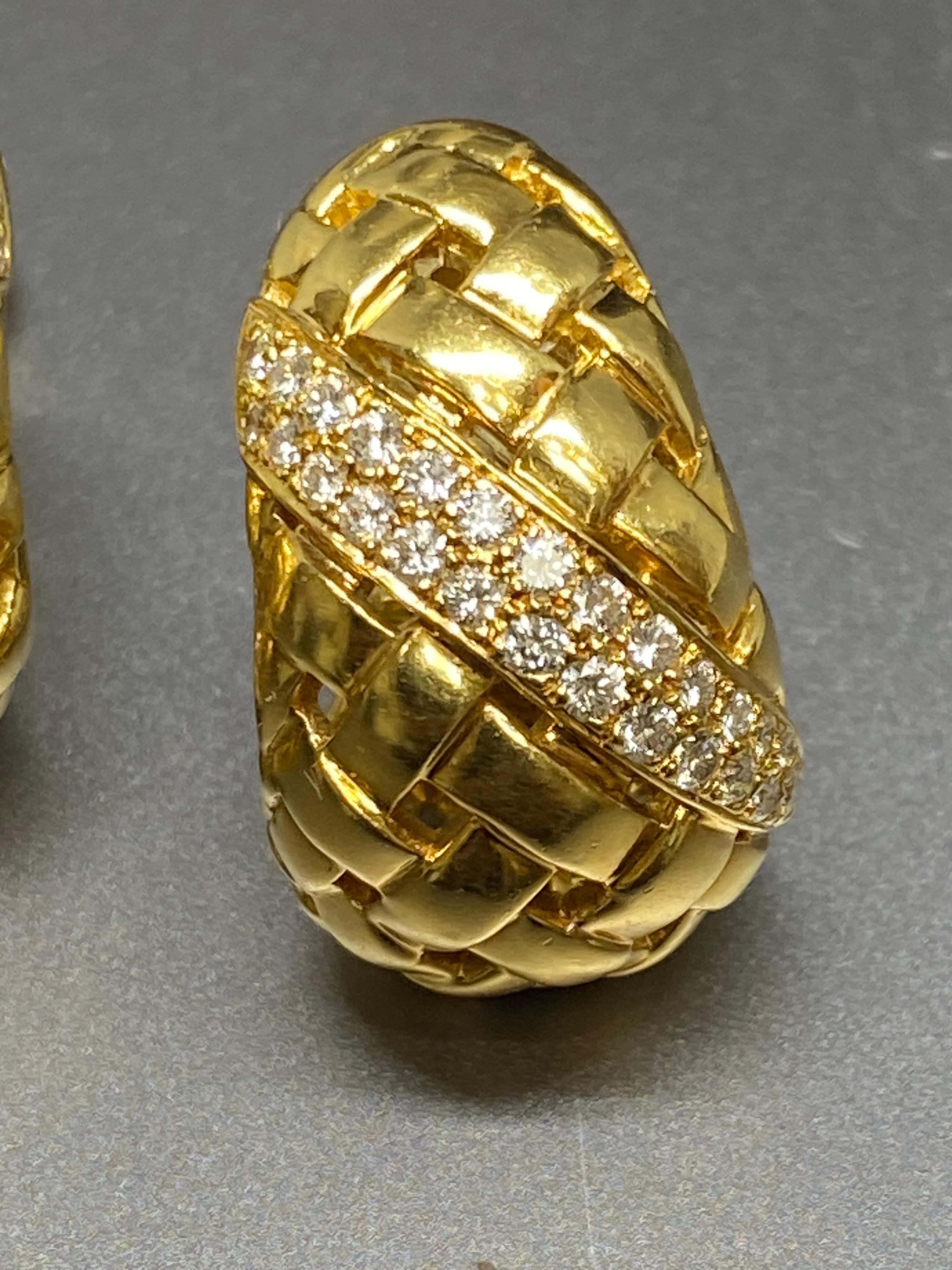 Vintage Tiffany & Co 18k Yellow Gold & Diamond Vannerie Basketweave Earrings For Sale 5