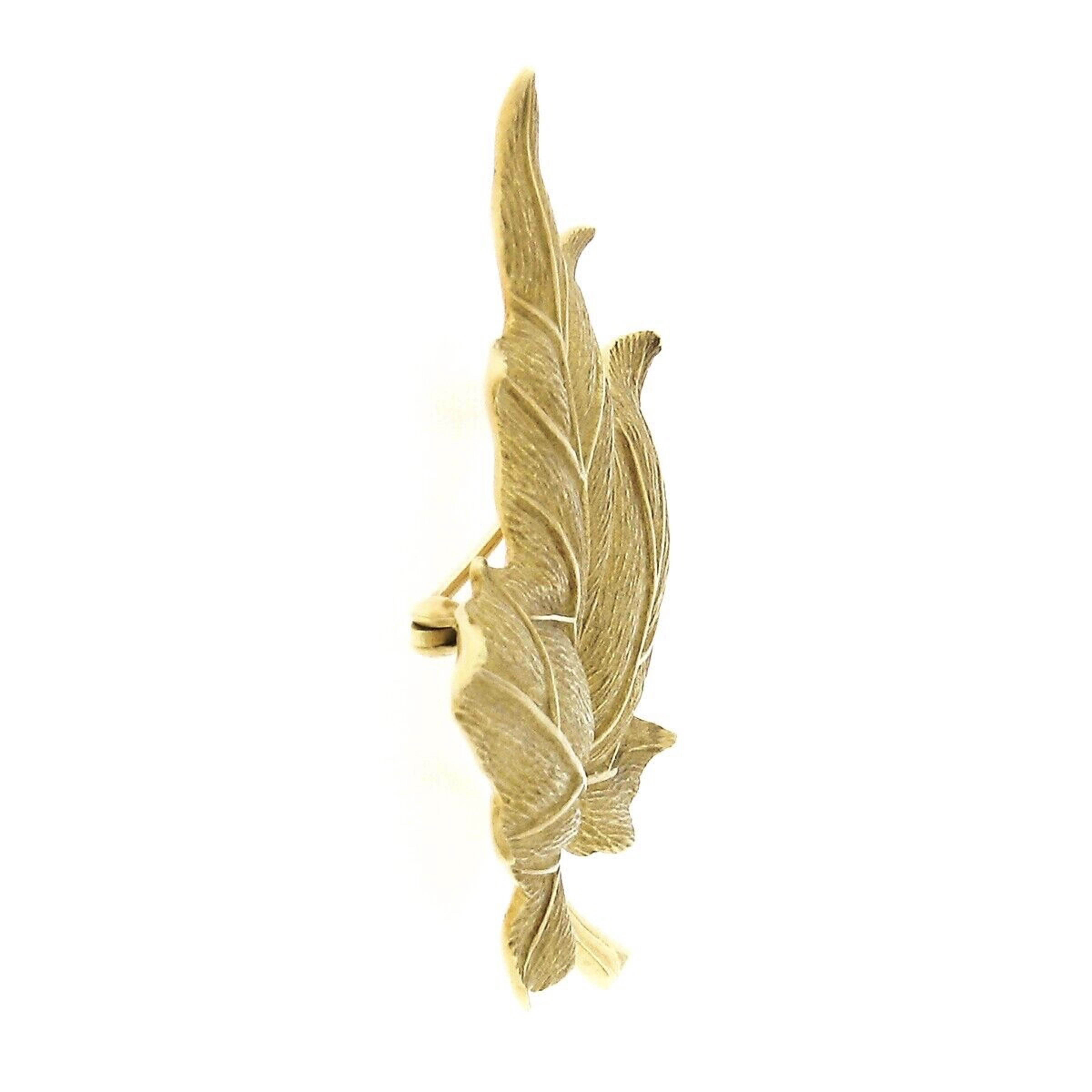 Vintage Tiffany & Co. 18k Yellow Gold Hand Etched Realistic Maple LeafPinBrooch For Sale 2