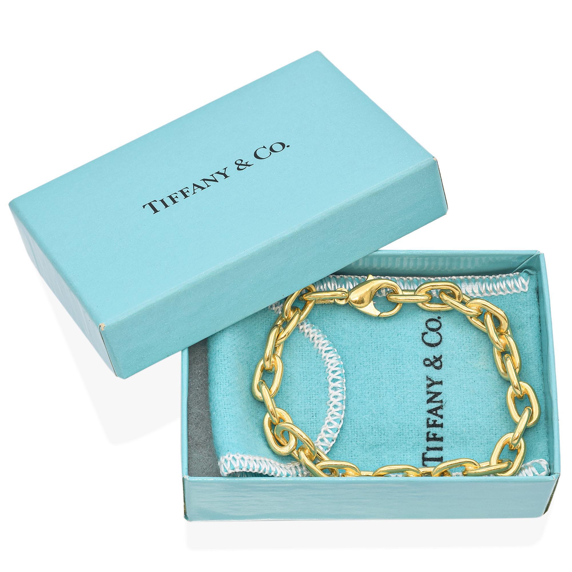 Vintage Tiffany & Co. 18K Yellow Gold Heavy Oval Link Chain Bracelet In Good Condition In New York, NY