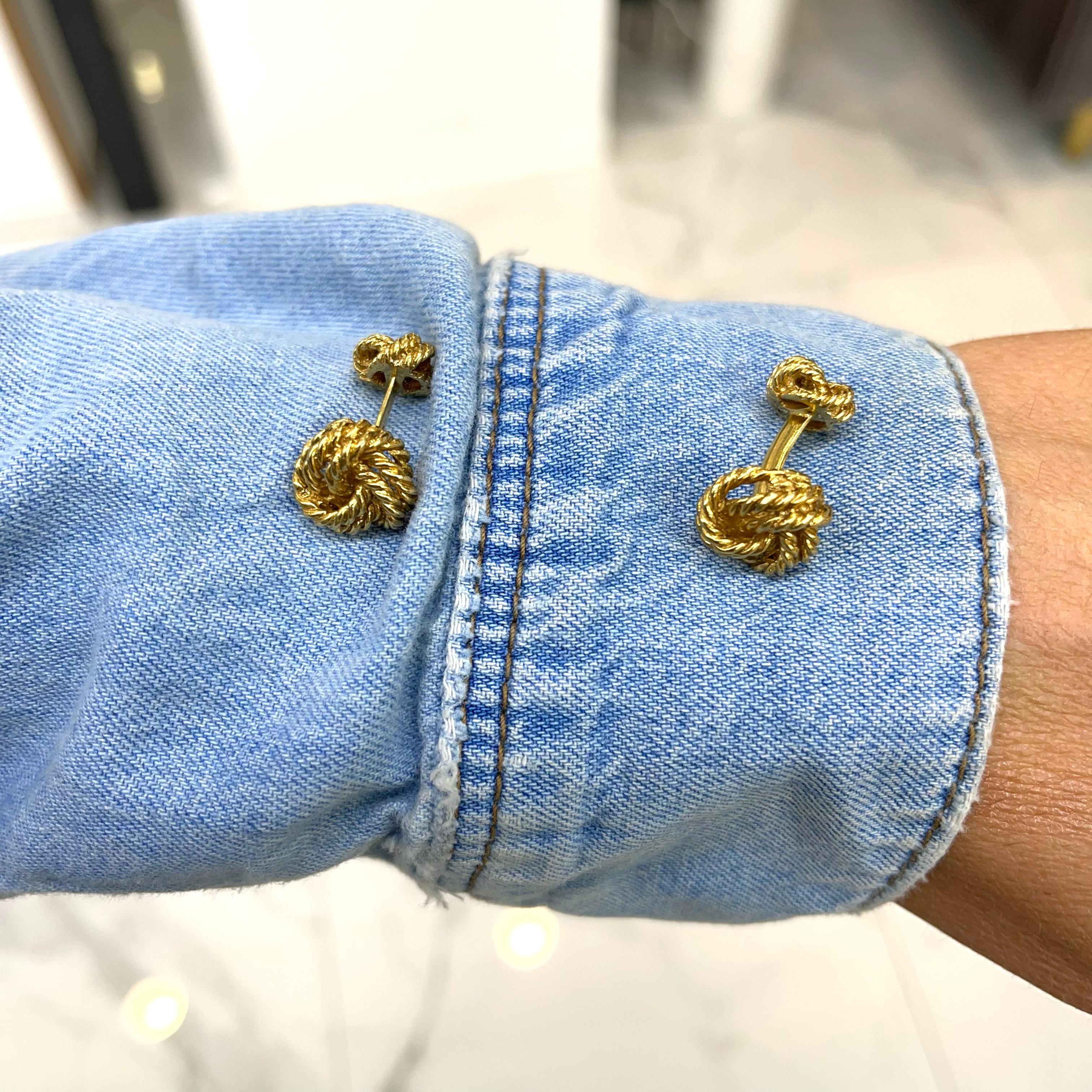 Vintage Tiffany & Co. 18K Yellow Gold Knot Cufflinks In Excellent Condition In Houston, TX