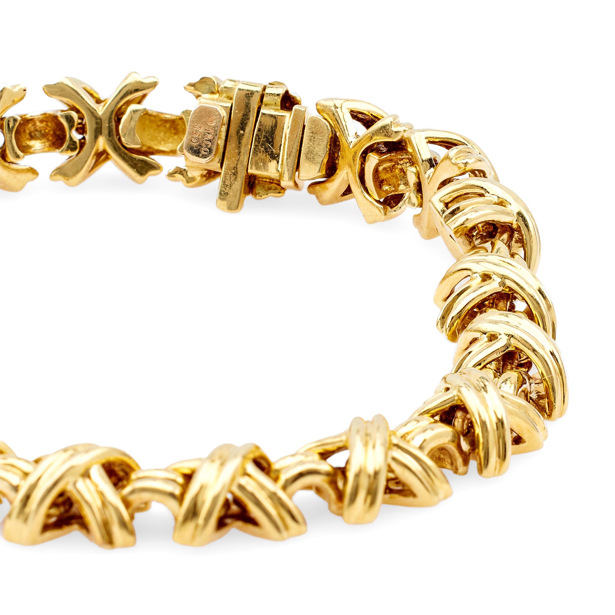 Women's or Men's Vintage Tiffany & Co. 18k Yellow Gold Signature X Link Bracelet