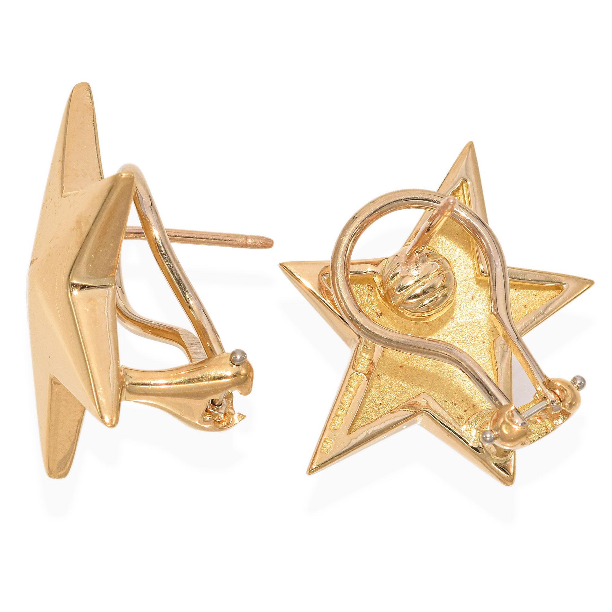 Women's or Men's Vintage Tiffany & Co. 18K Yellow Gold Star Stud Earrings