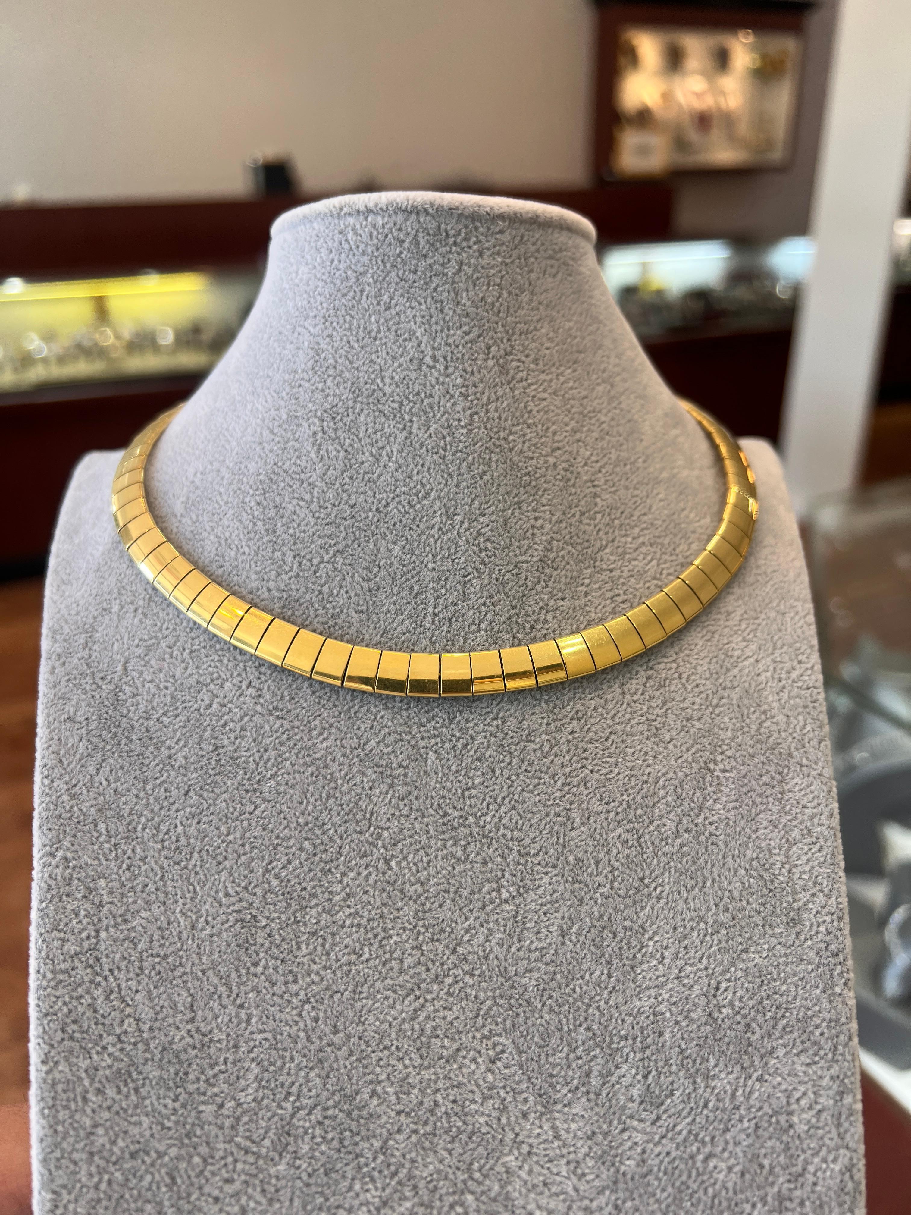 Modernista Vintage Tiffany & Co. Collana con collare Tubogas in oro giallo 18 carati in vendita