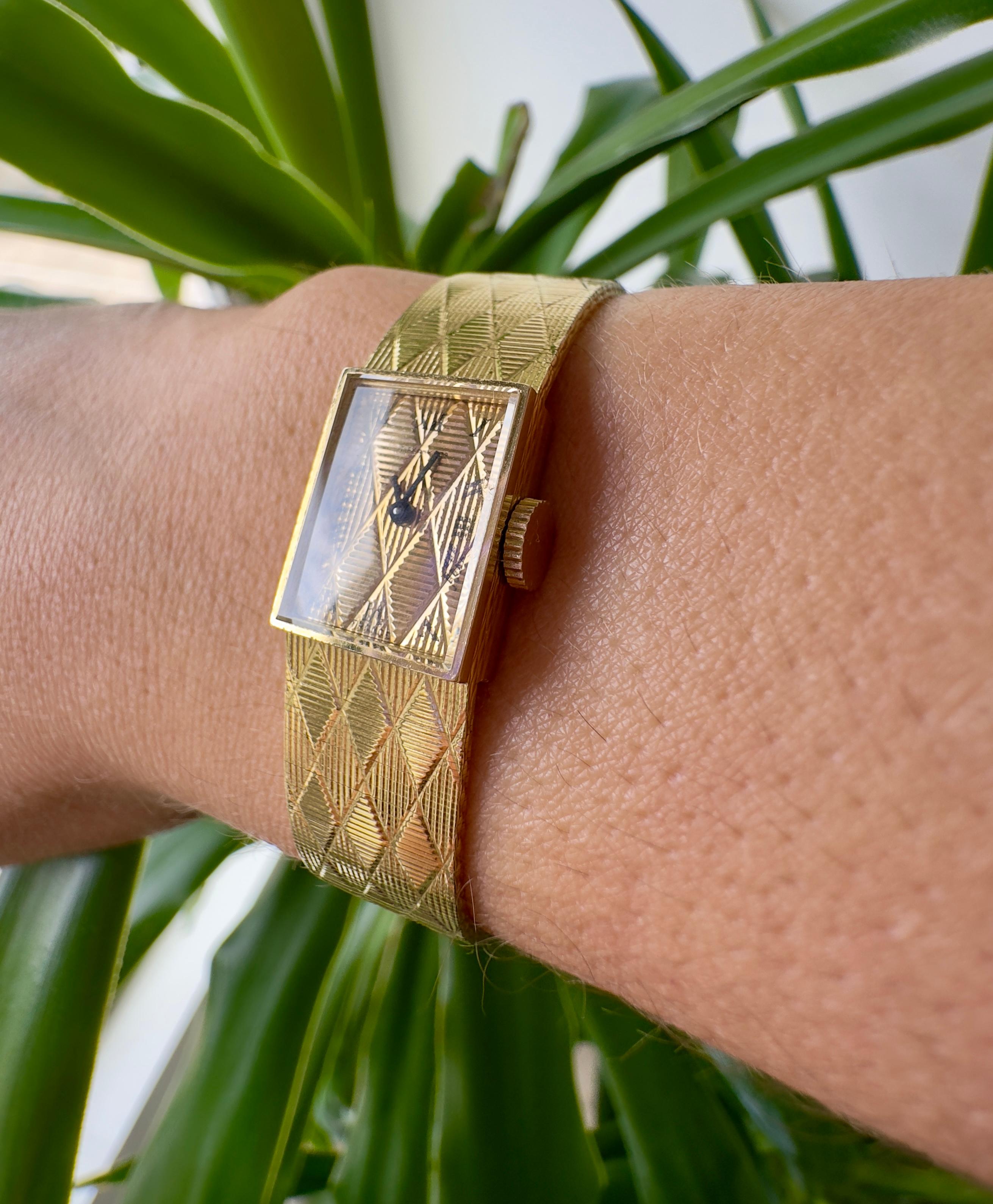 Vintage Tiffany & Co. 18k Yellow Gold Watch Movado Movement For Sale 4