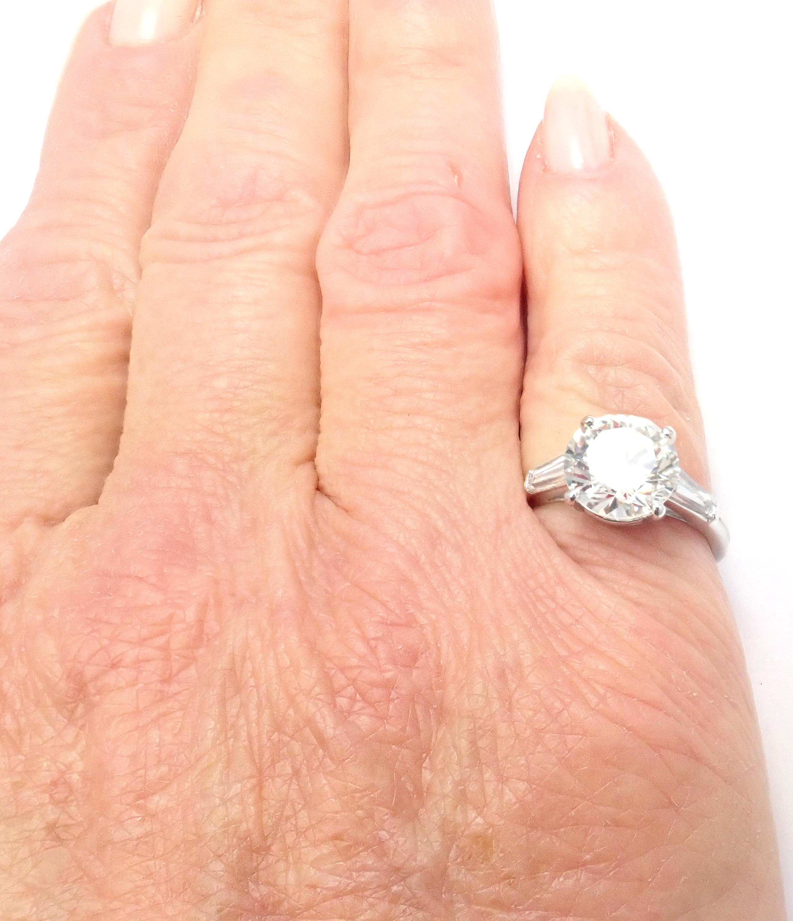 Women's or Men's Vintage Tiffany & Co 2.48 Carat Diamond Clarity VS1 Color G Platinum Ring
