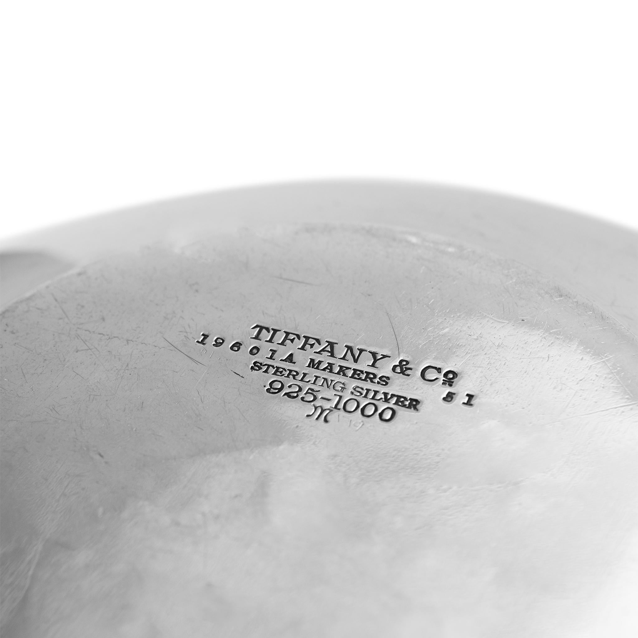 Vintage Tiffany & Co. 925 Sterling Silver Pierced Edge Bowl In Excellent Condition For Sale In Houston, TX
