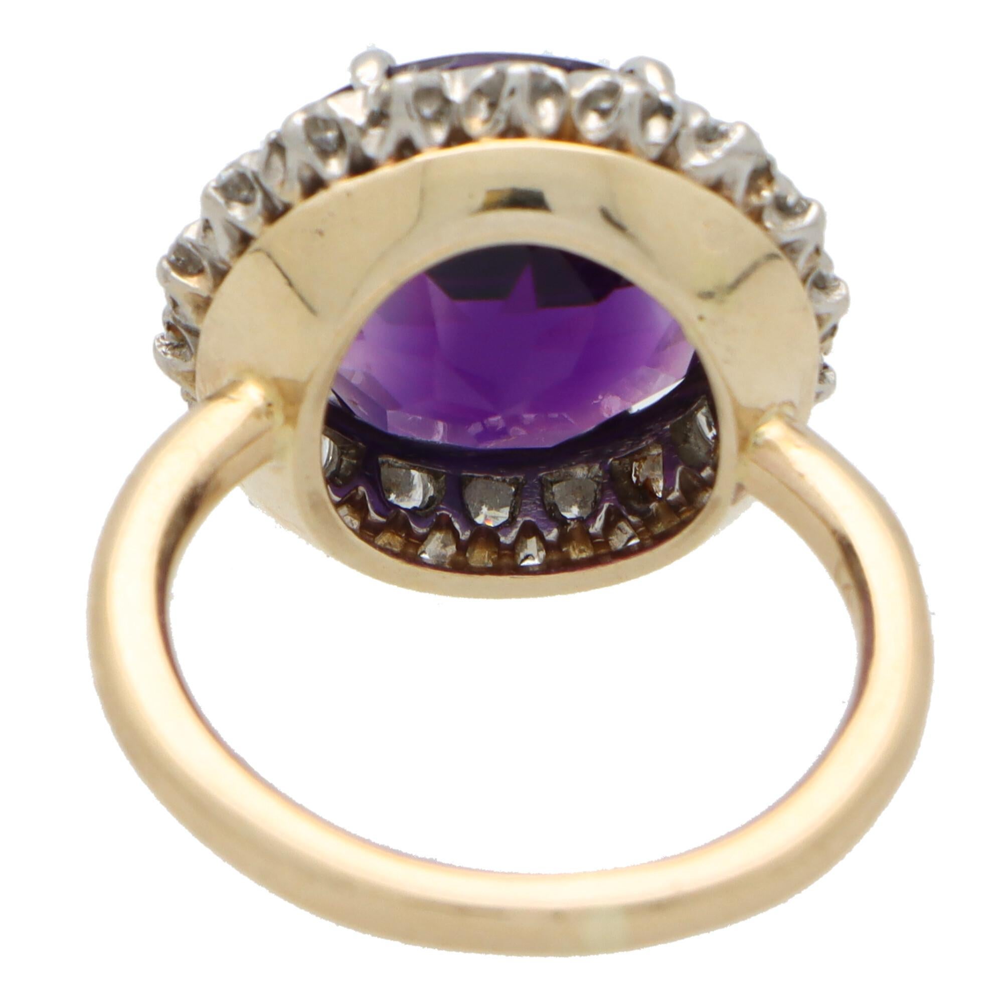 Vintage Tiffany & Co. Amethyst and Diamond Cluster Ring Set in 14K Gold In Good Condition In London, GB