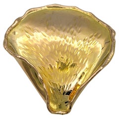 Vintage Tiffany & Co. Angela Cummings Rose Petal Brooch/Pendant in 18 Karat Gold