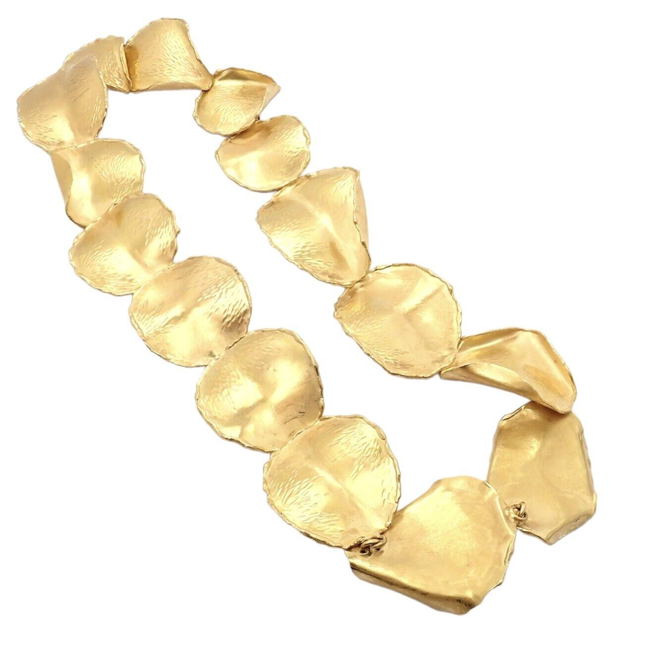 Halskette aus Gelbgold mit Rosenblatt von Tiffany & Co Angela Cummings für Damen oder Herren im Angebot
