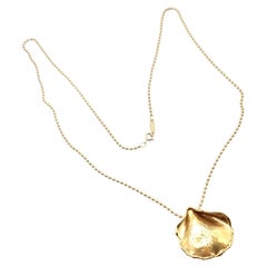 Retro Tiffany & Co Angela Cummings Rose Petal Yellow Gold Pendant Necklace