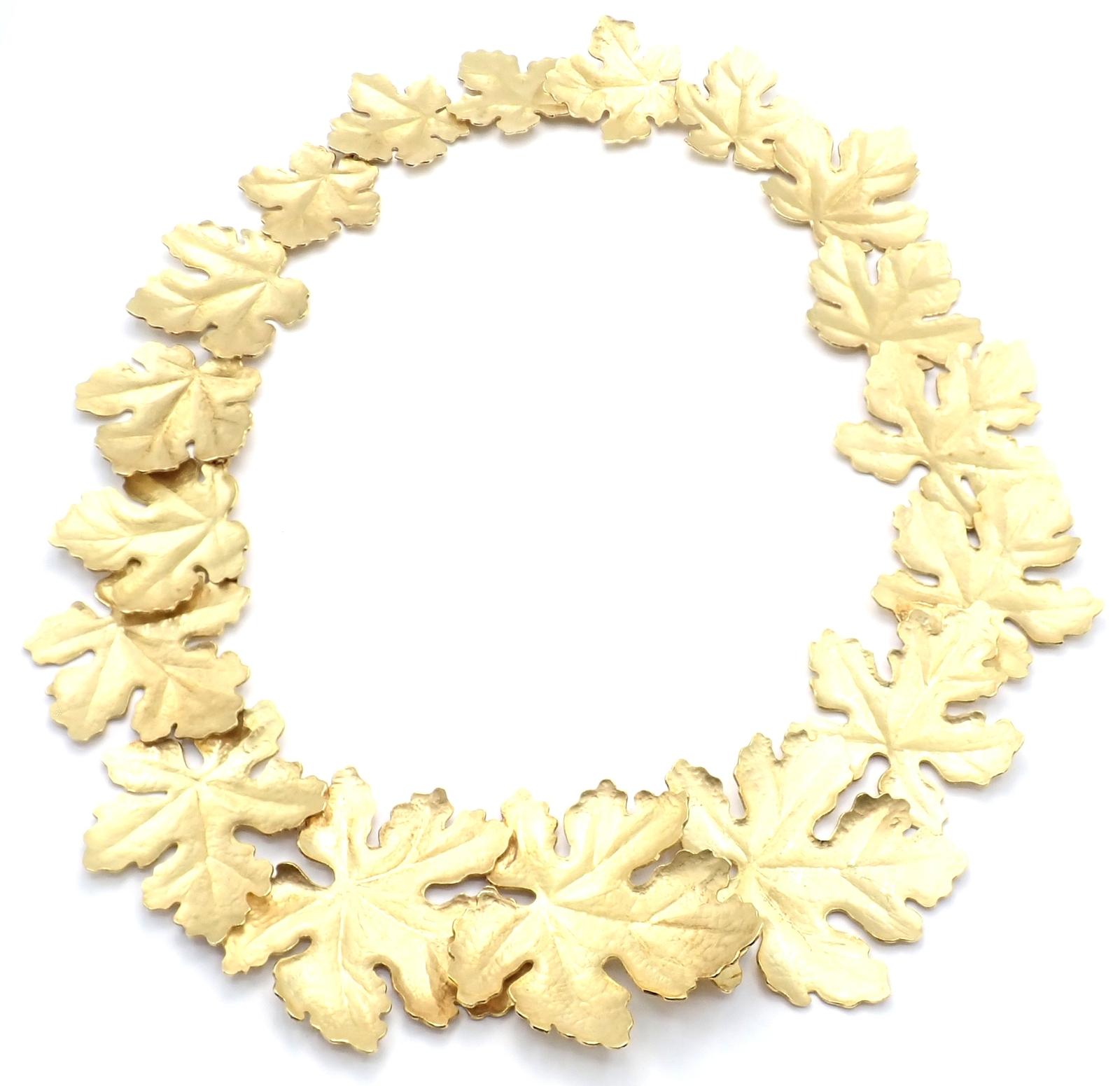 Vintage Tiffany & Co Angela Cummings Yellow Gold Leaf Necklace 1981 In Excellent Condition For Sale In Holland, PA
