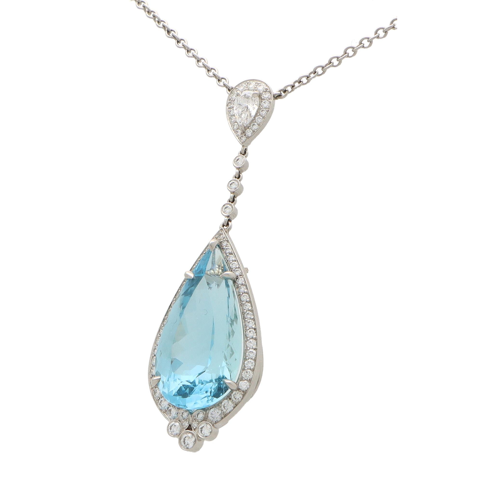 Vintage Tiffany & Co.. Aquamarin und Diamant-Tropfen-Anhänger-Halskette aus Platin im Zustand „Hervorragend“ in London, GB