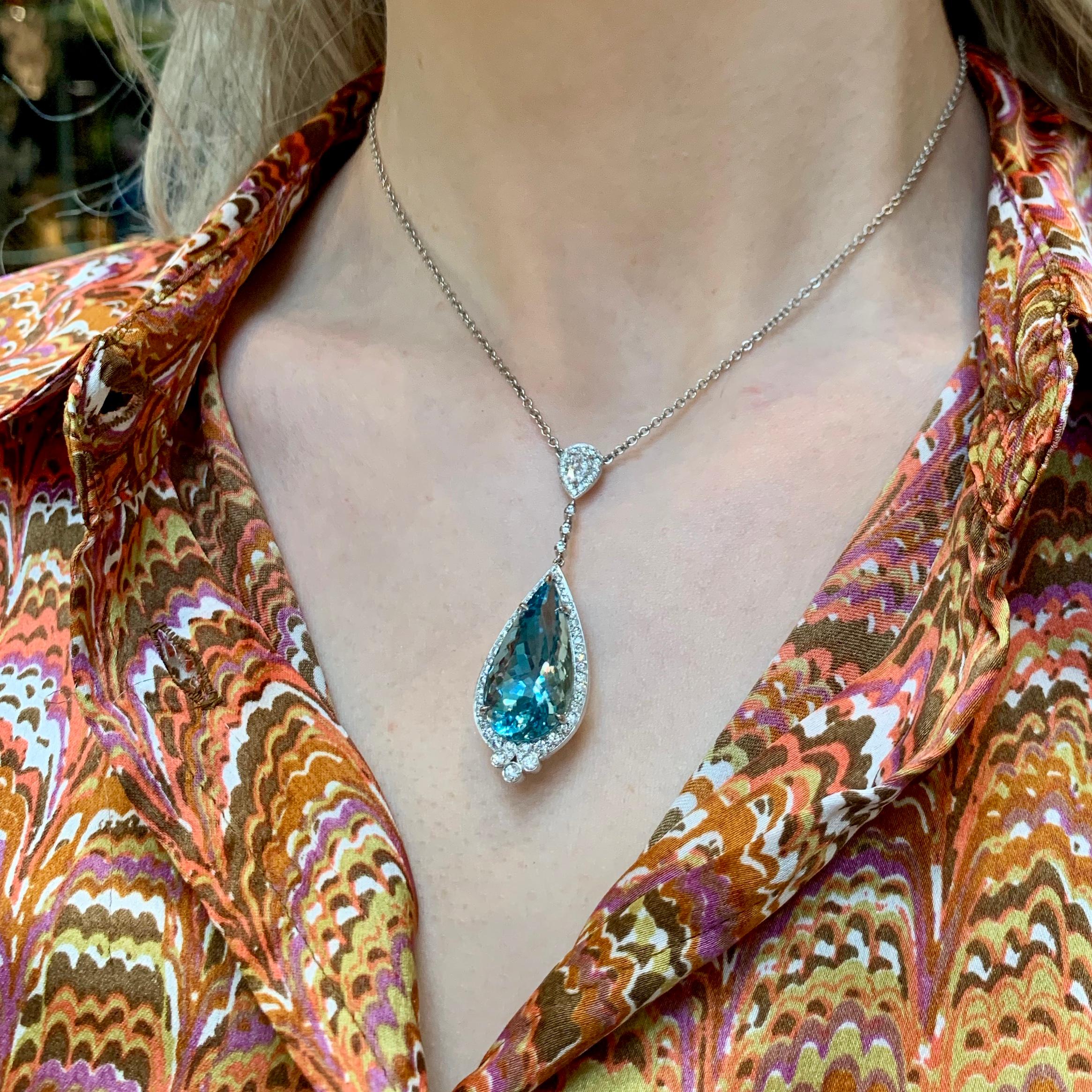 Pear Cut Vintage Tiffany & Co. Aquamarine and Diamond Drop Pendant Necklace in Platinum