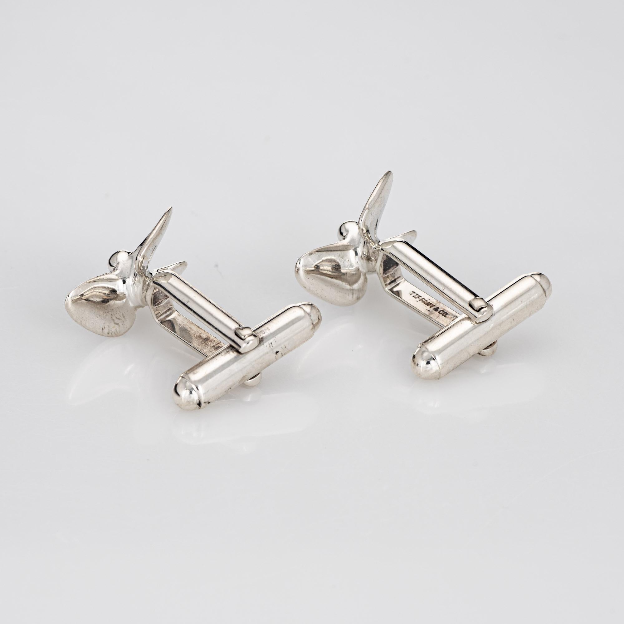 Finely detailed vintage Tiffany & Co boat propeller cufflinks crafted in sterling silver (circa 1990s). 

The cufflinks are crafted in the form of boat propellers, a great gift idea for the lover of all things nautical. 

The cufflinks are in very