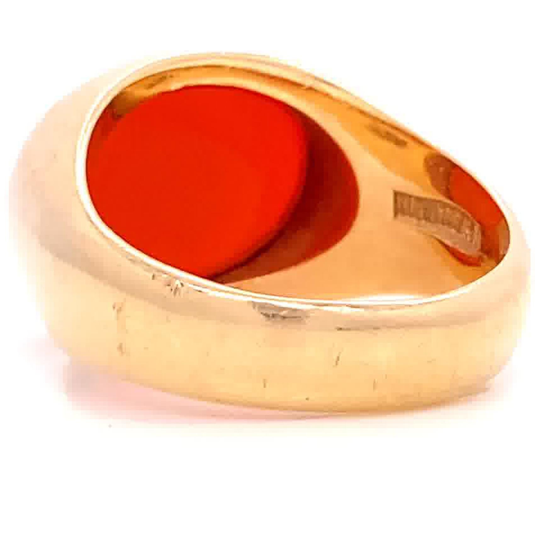 Cabochon Vintage Tiffany & Co. Carnelian 14 Karat Gold Signet Ring