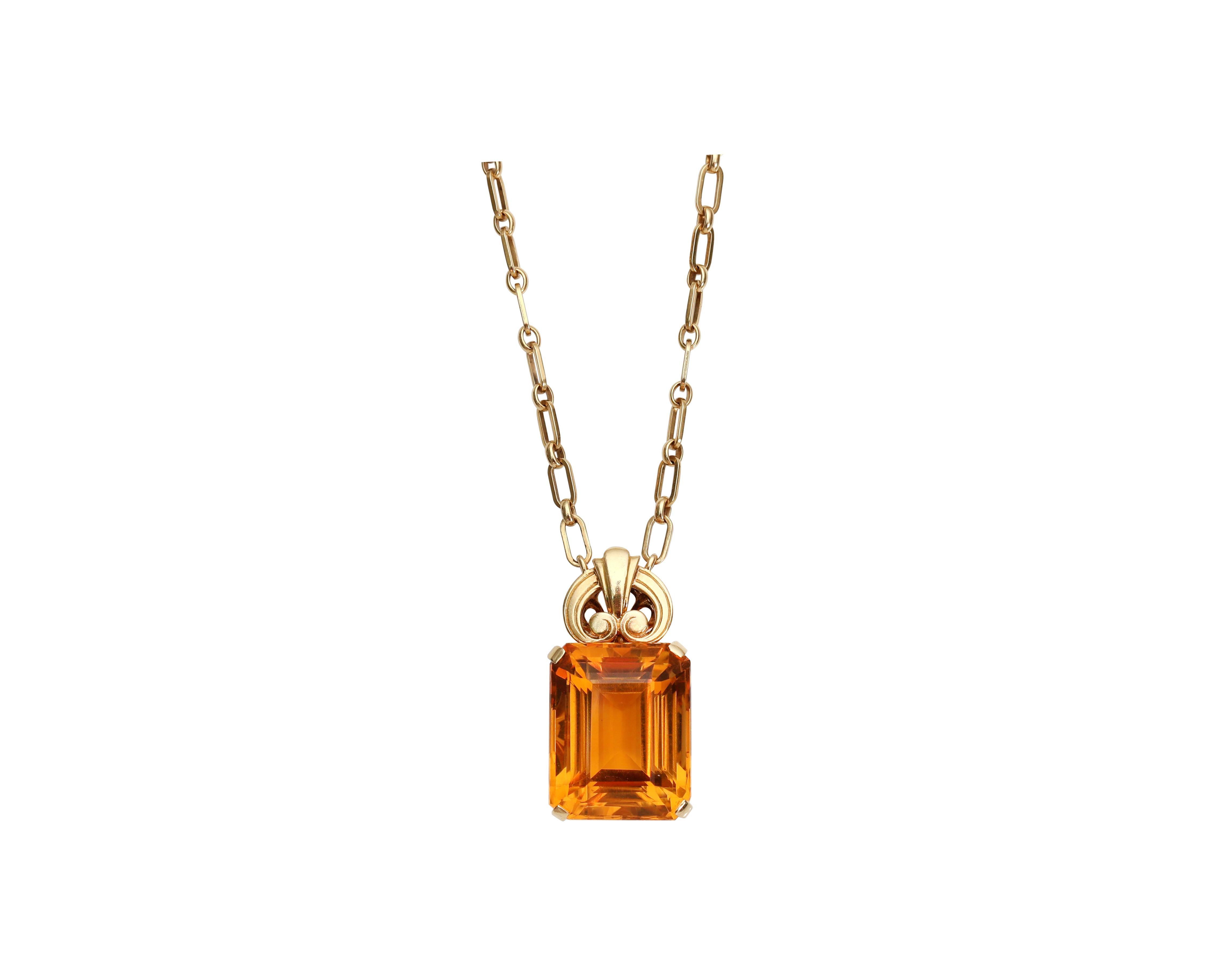 This Tiffany & Co Vintage beauty features a 35 karat step-cut citrine gemstone that descends from an 18K yellow gold link chain. This would make a lovely addition to any vintage lovers collection!  

This is a true vintage piece and we are proud to