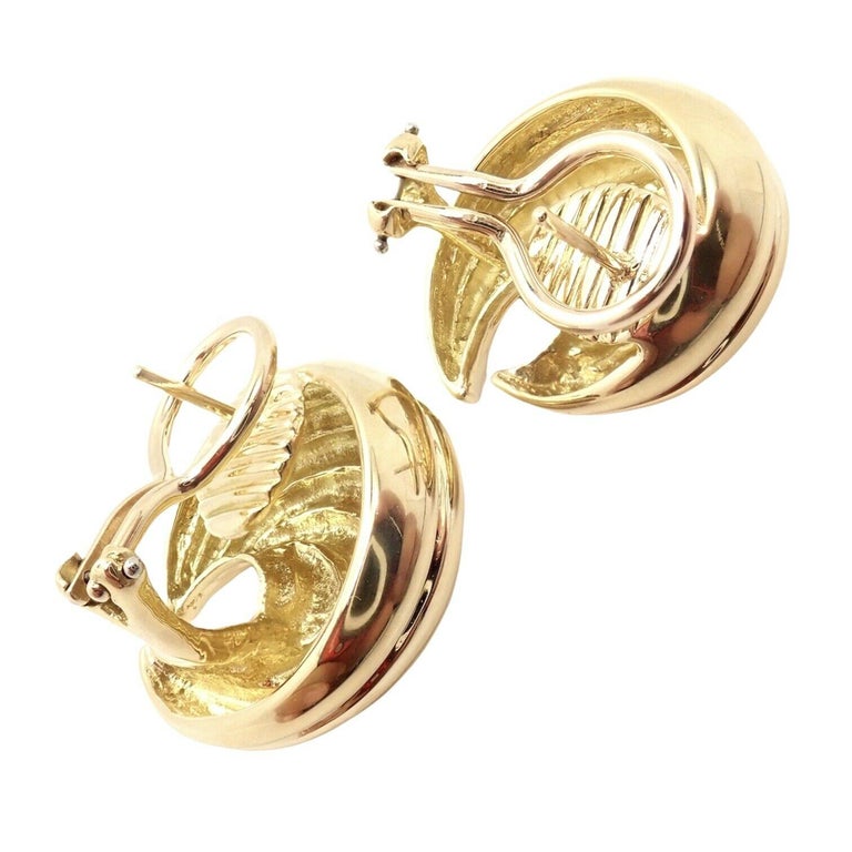 Vintage Tiffany and Co Crescent Moon Yellow Gold Earrings For Sale at ...