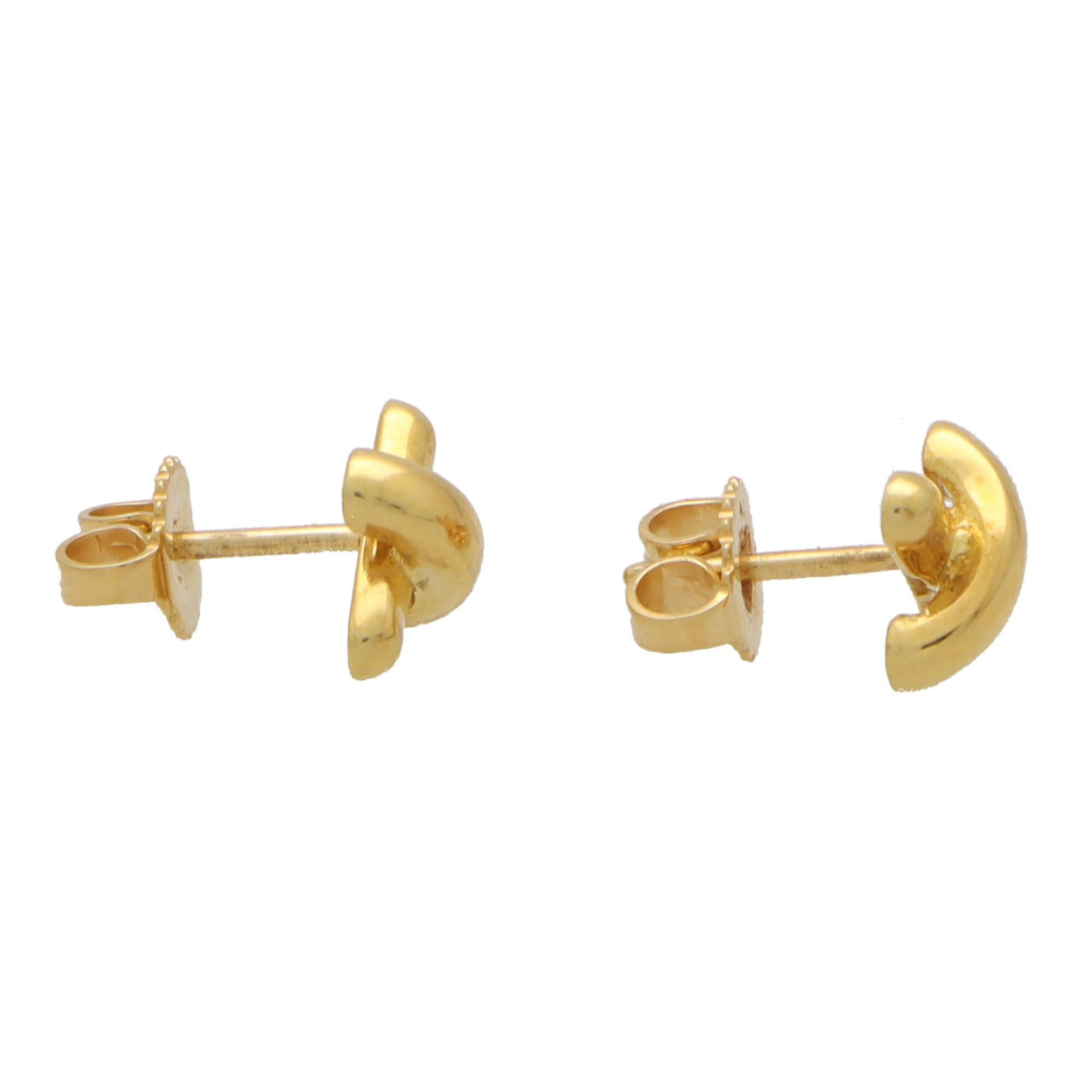 Vintage Tiffany & Co. Pendientes de punto de cruz en oro amarillo de 18 quilates en Excelente Estado en London, GB