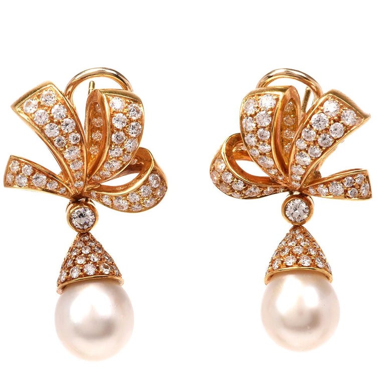 Vintage Tiffany and Co. Diamond 18 Karat Yellow Gold Pearl Drop Ribbon ...