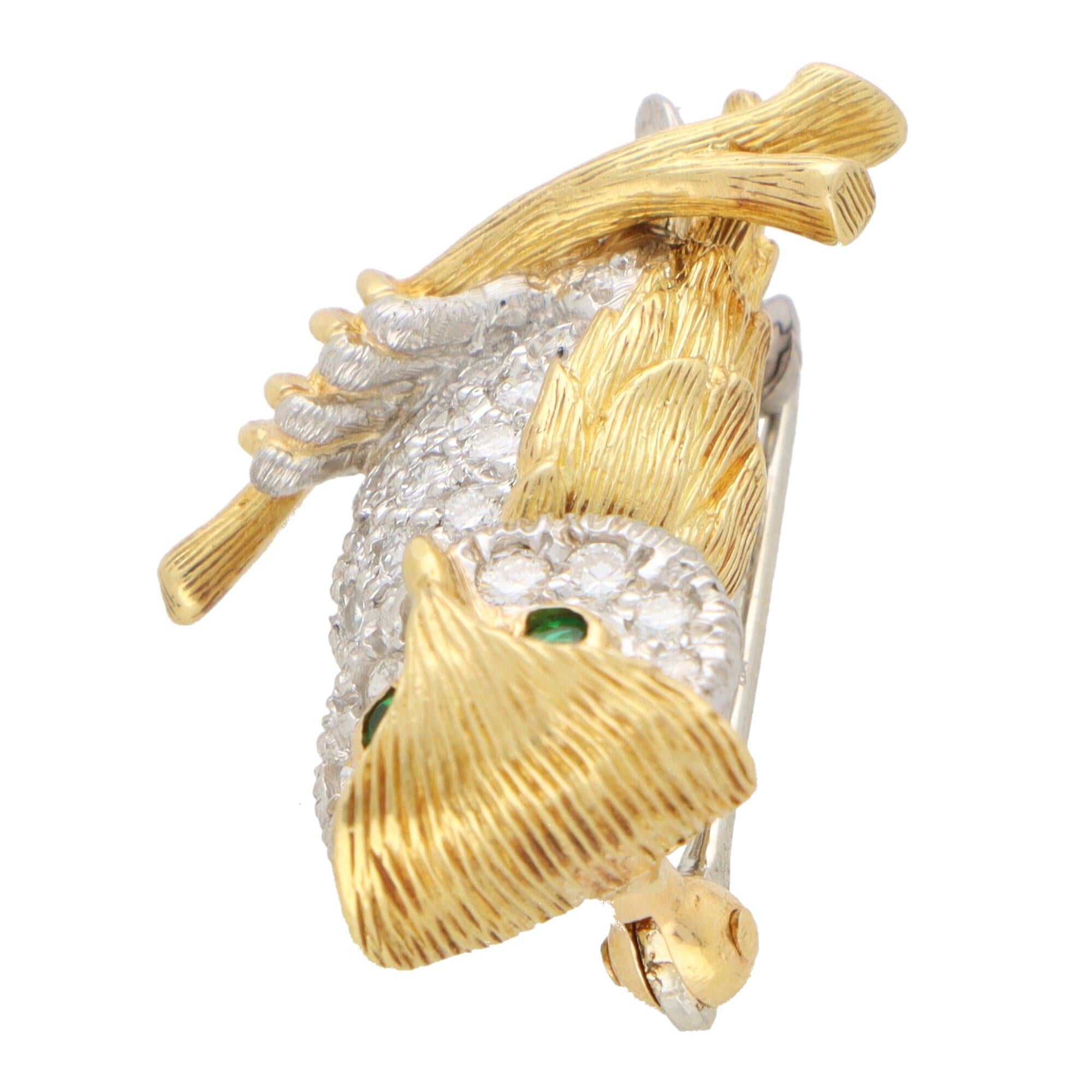 Vintage Tiffany & Co Diamond and Emerald Owl Brooch in 18k Yellow Gold In Excellent Condition In London, GB
