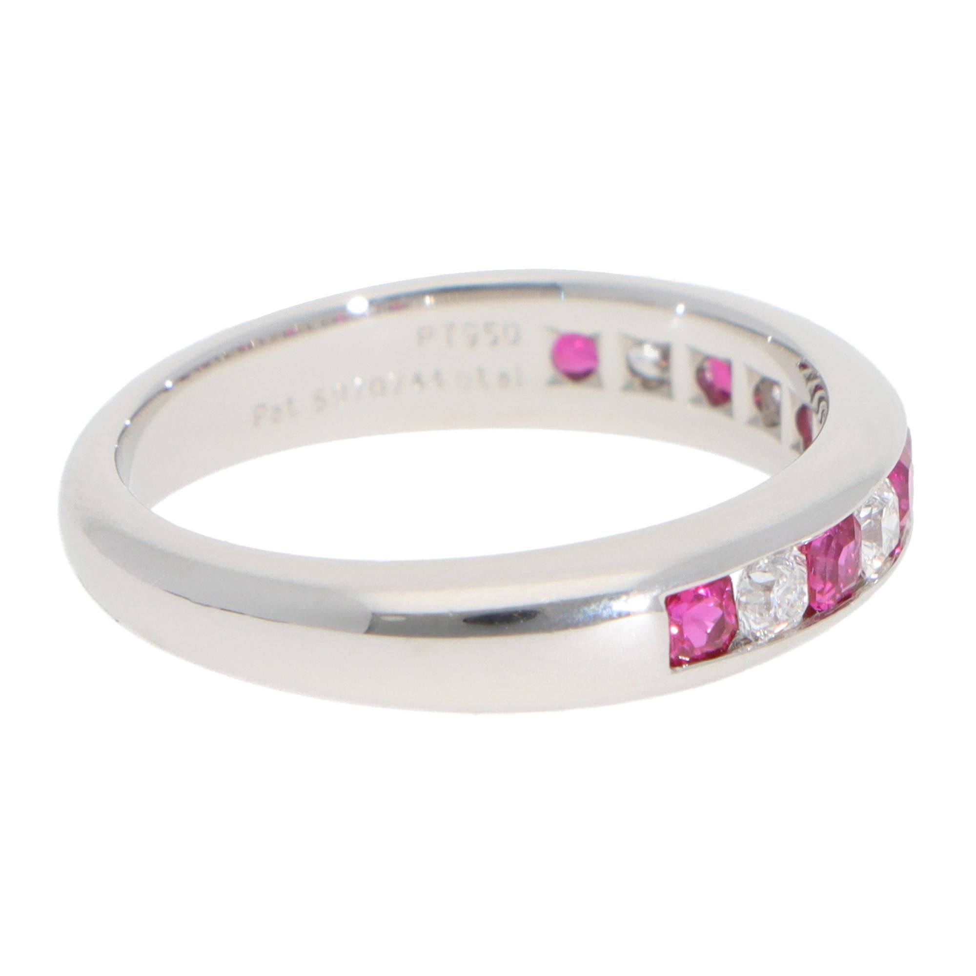 Vintage Tiffany & Co. Anillo Lucida de Platino con Diamantes y Rubíes Corte octogonal en venta