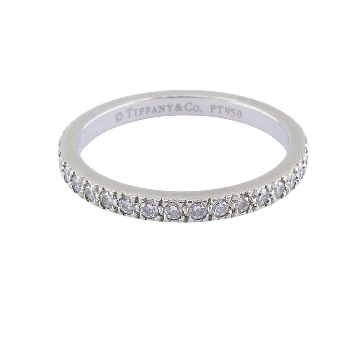 Tiffany & Co. d'epoca. Fascia di diamanti in platino misura 5,5 (51) in vendita 2