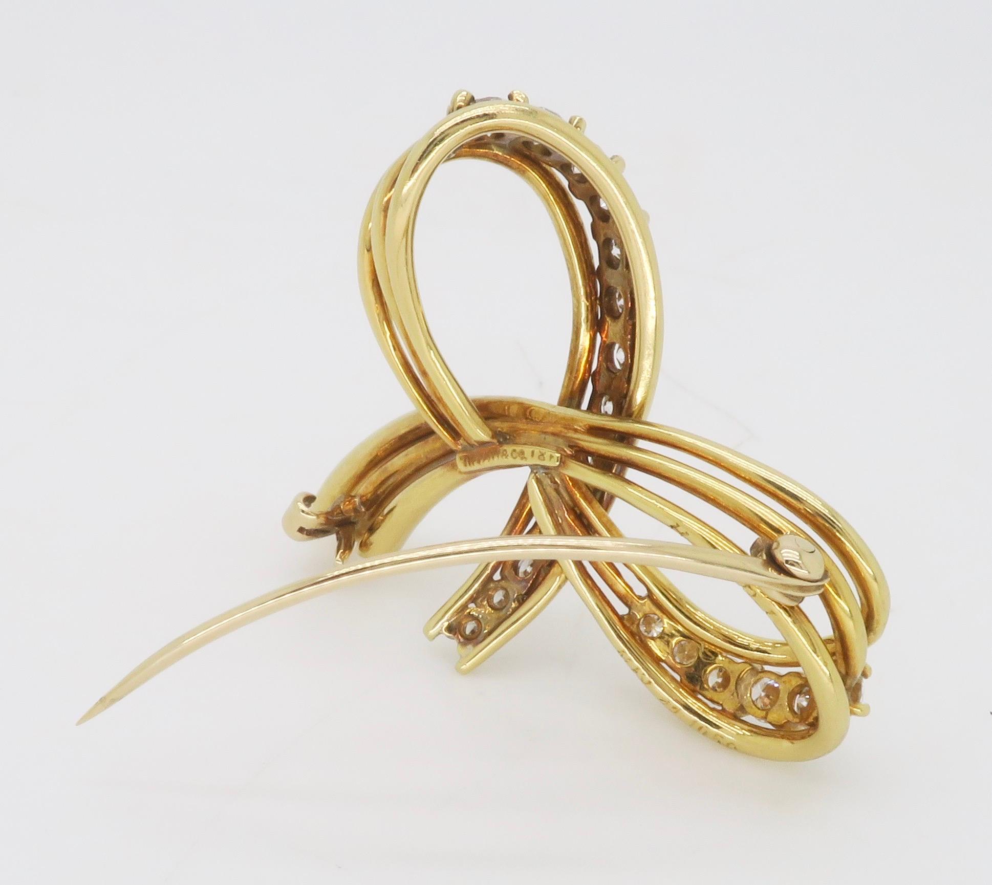 Vintage Tiffany & Co. Diamond Bow Brooch in 18k Yellow Gold  For Sale 4