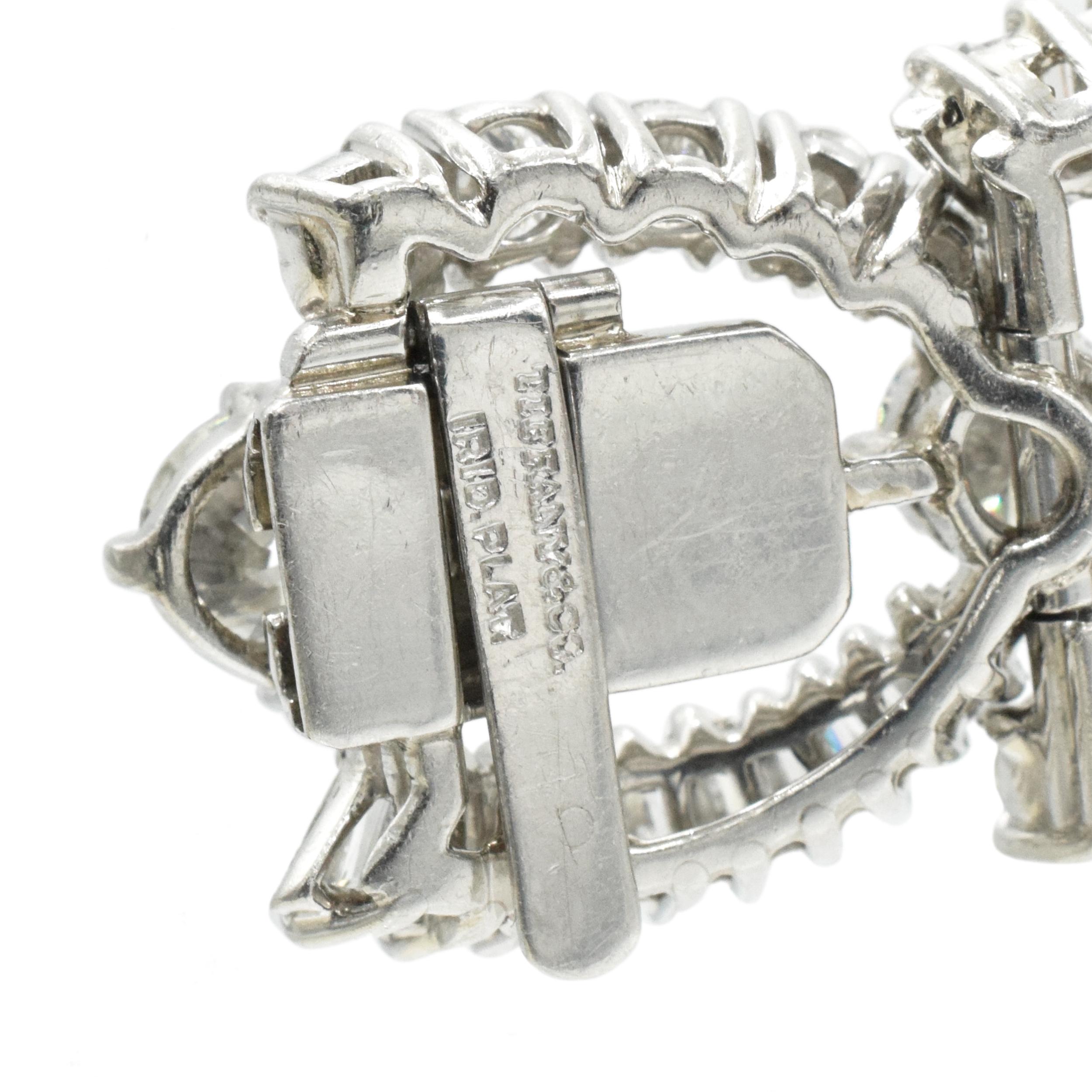 Vintage Tiffany & Co. Pulsera de diamantes en platino. en Excelente estado para la venta en New York, NY