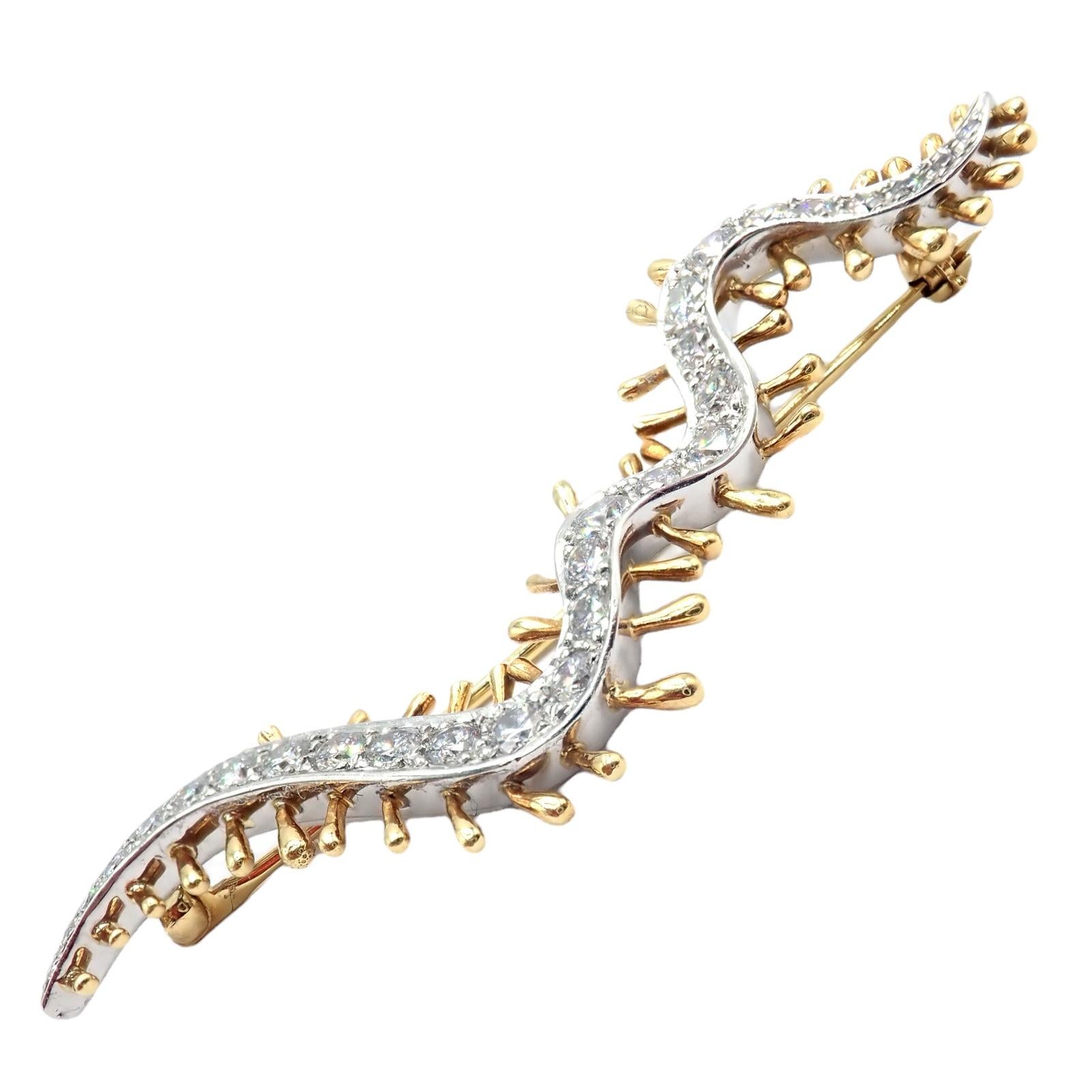 da uomo o donna Tiffany & Co. d'epoca. Spilla con millepiedi di diamanti in oro giallo e platino in vendita
