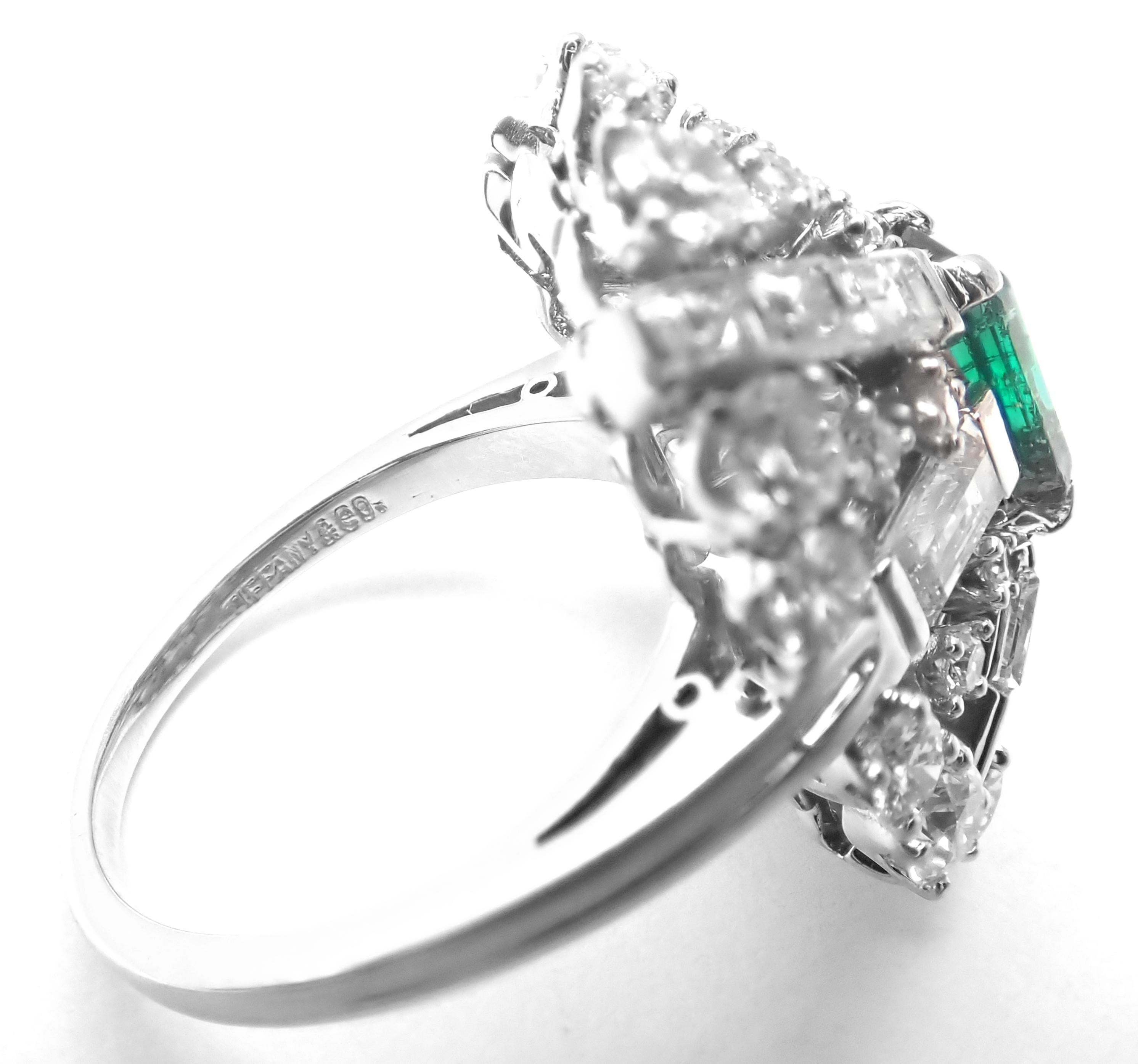 Vintage Tiffany & Co Diamond Emerald Platinum Cocktail Ring 3