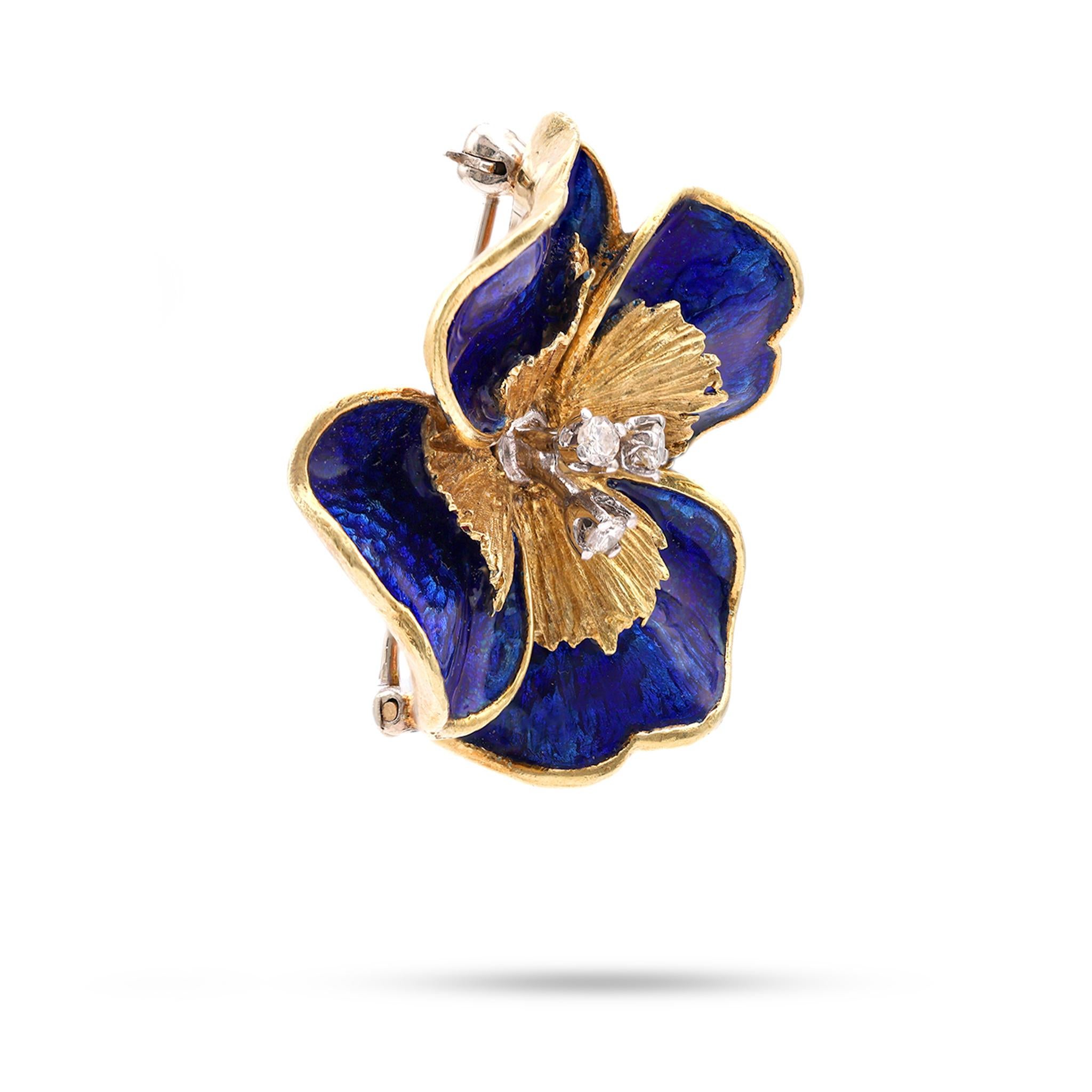 Vintage Tiffany & Co. Diamond Enamel 18k Yellow Gold Pansy Brooch In Good Condition For Sale In Beverly Hills, CA