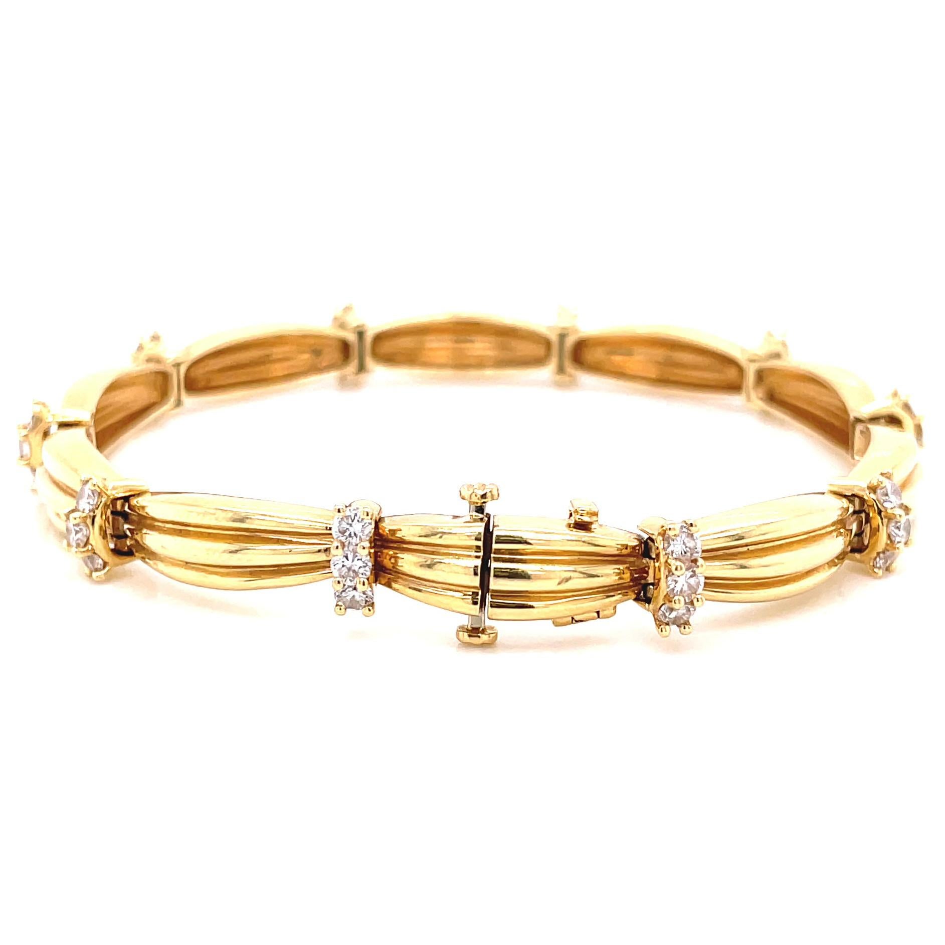 Women's or Men's Vintage Tiffany & Co. Diamond Gold Bracelet